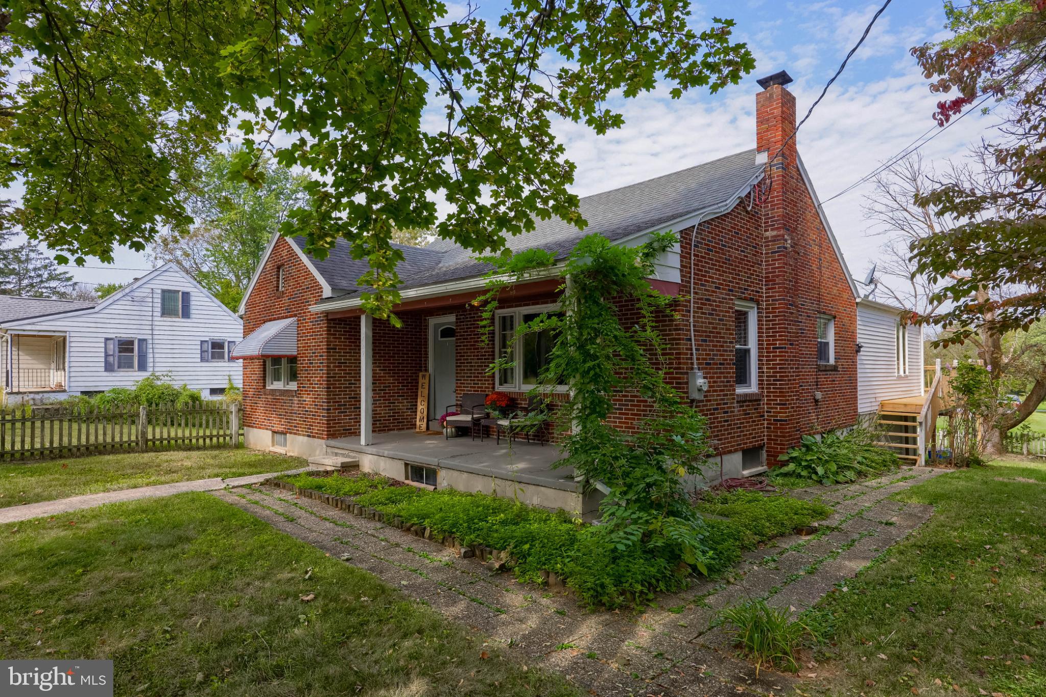 729 FRITZTOWN ROAD