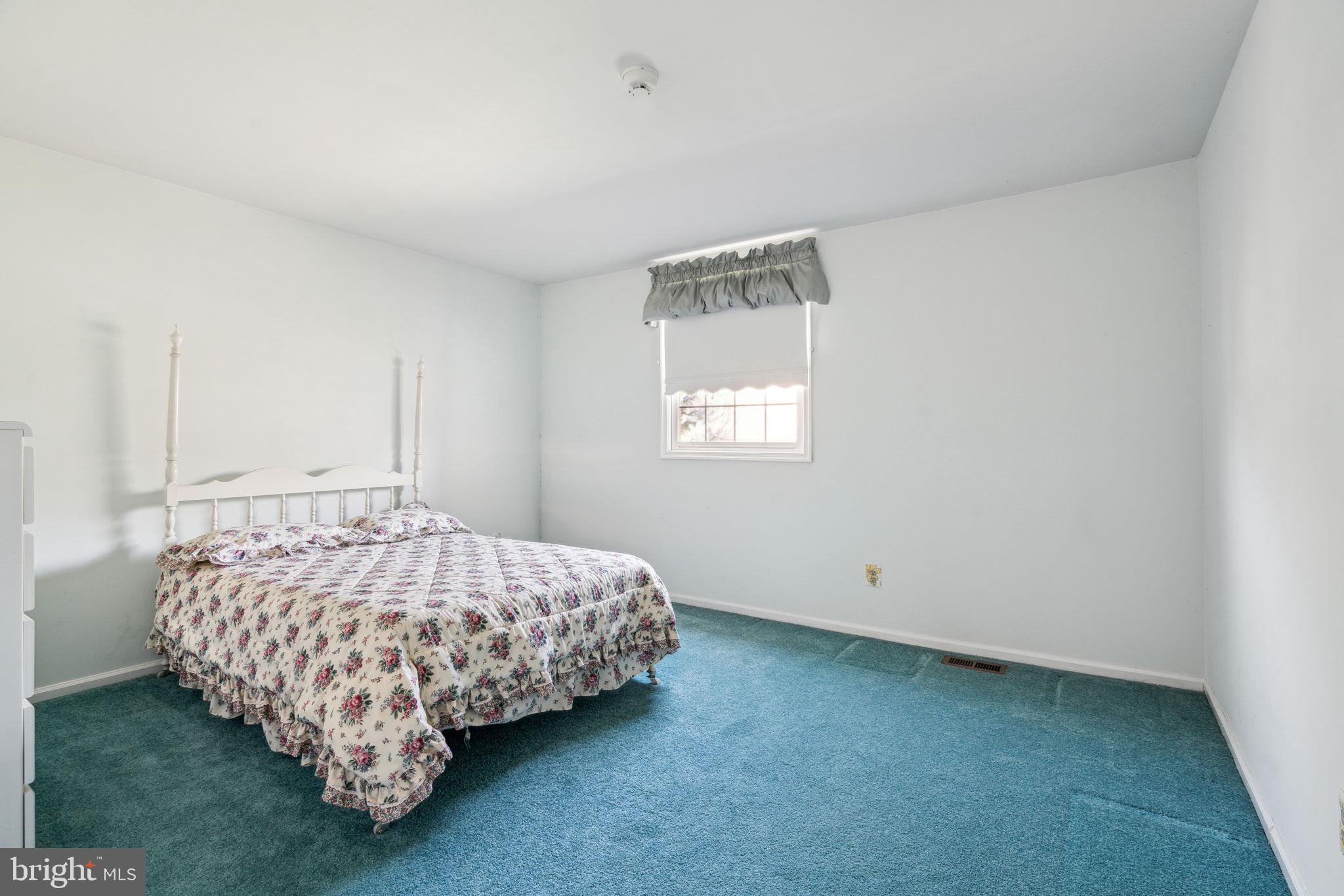 HAMPTONTOWNE - Residential