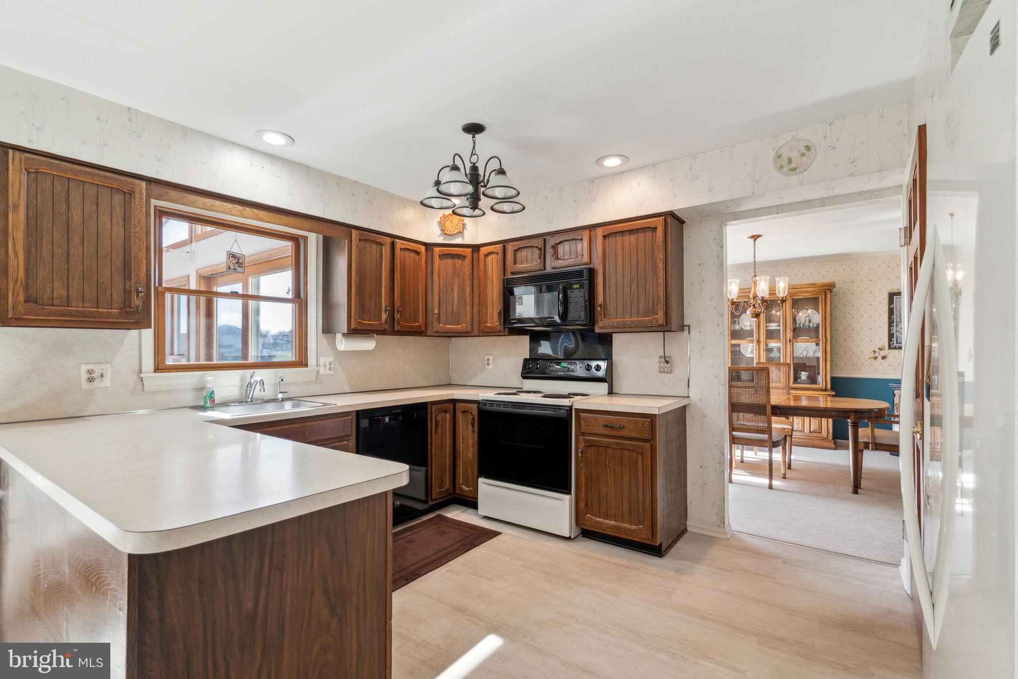 HAMPTONTOWNE - Residential