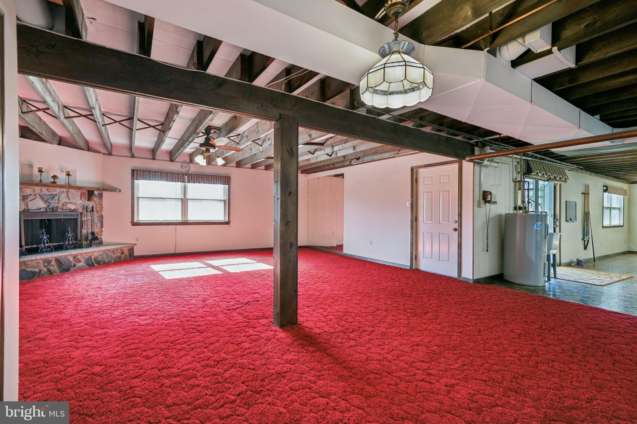 HAMPTONTOWNE - Residential