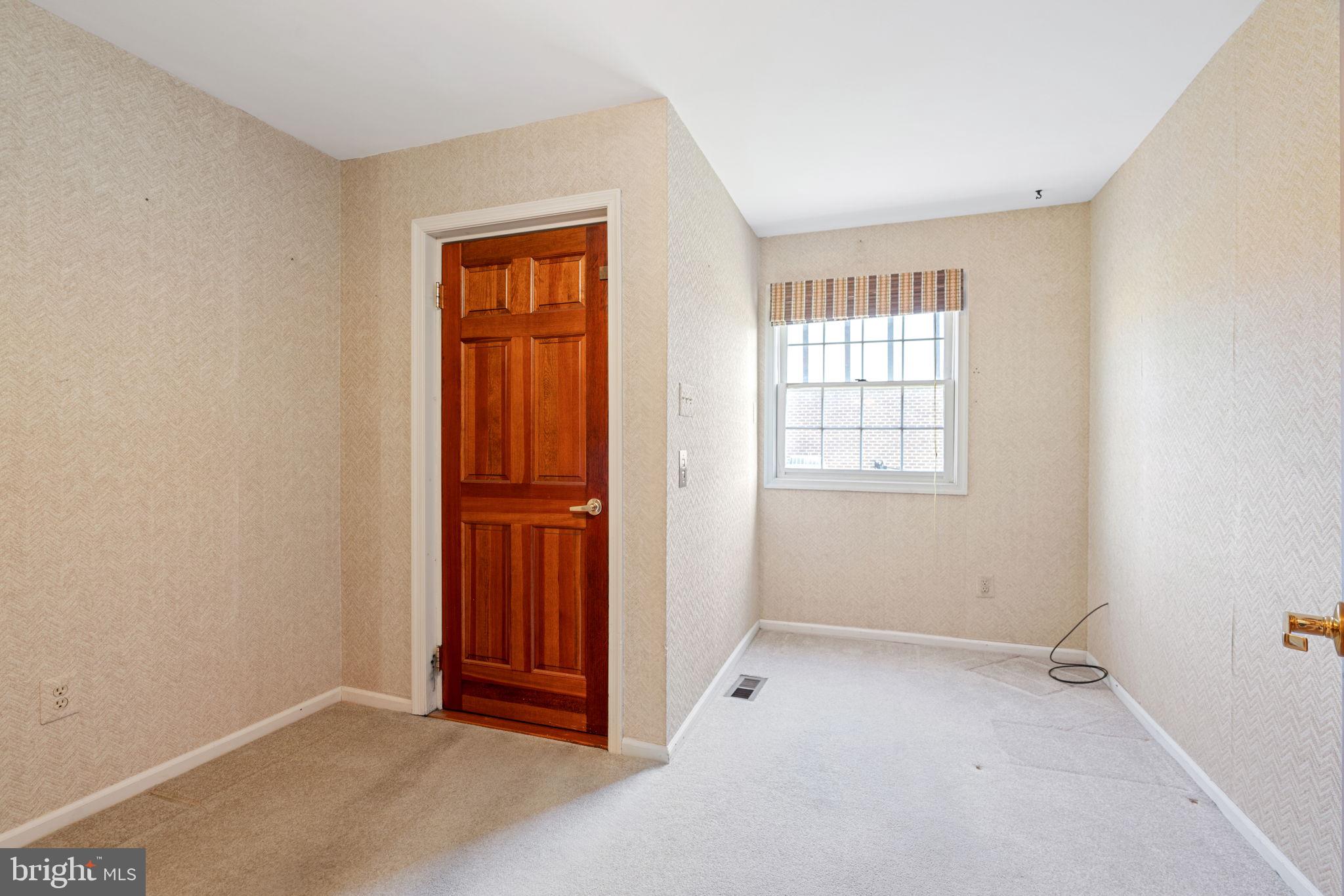 HAMPTONTOWNE - Residential