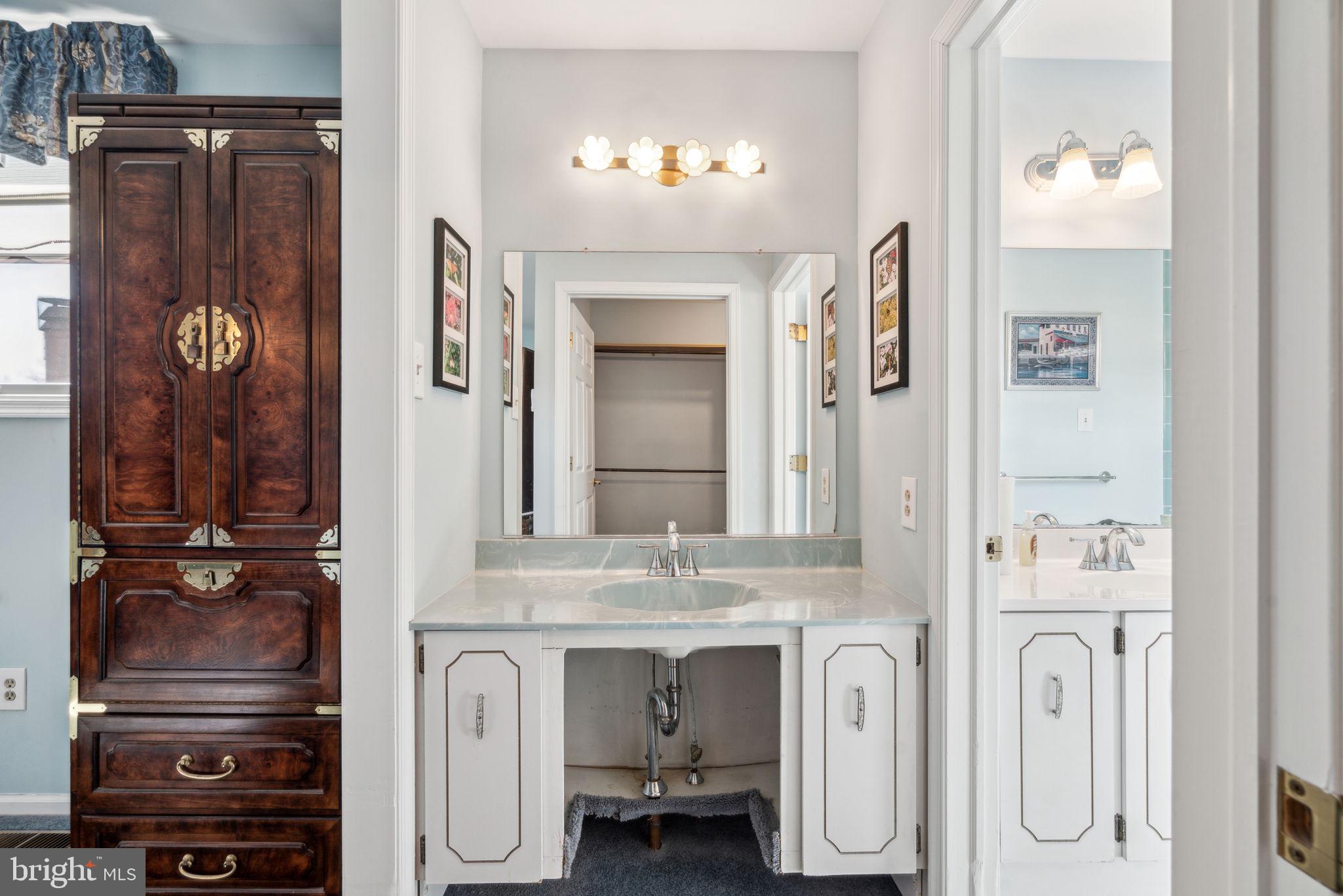 HAMPTONTOWNE - Residential