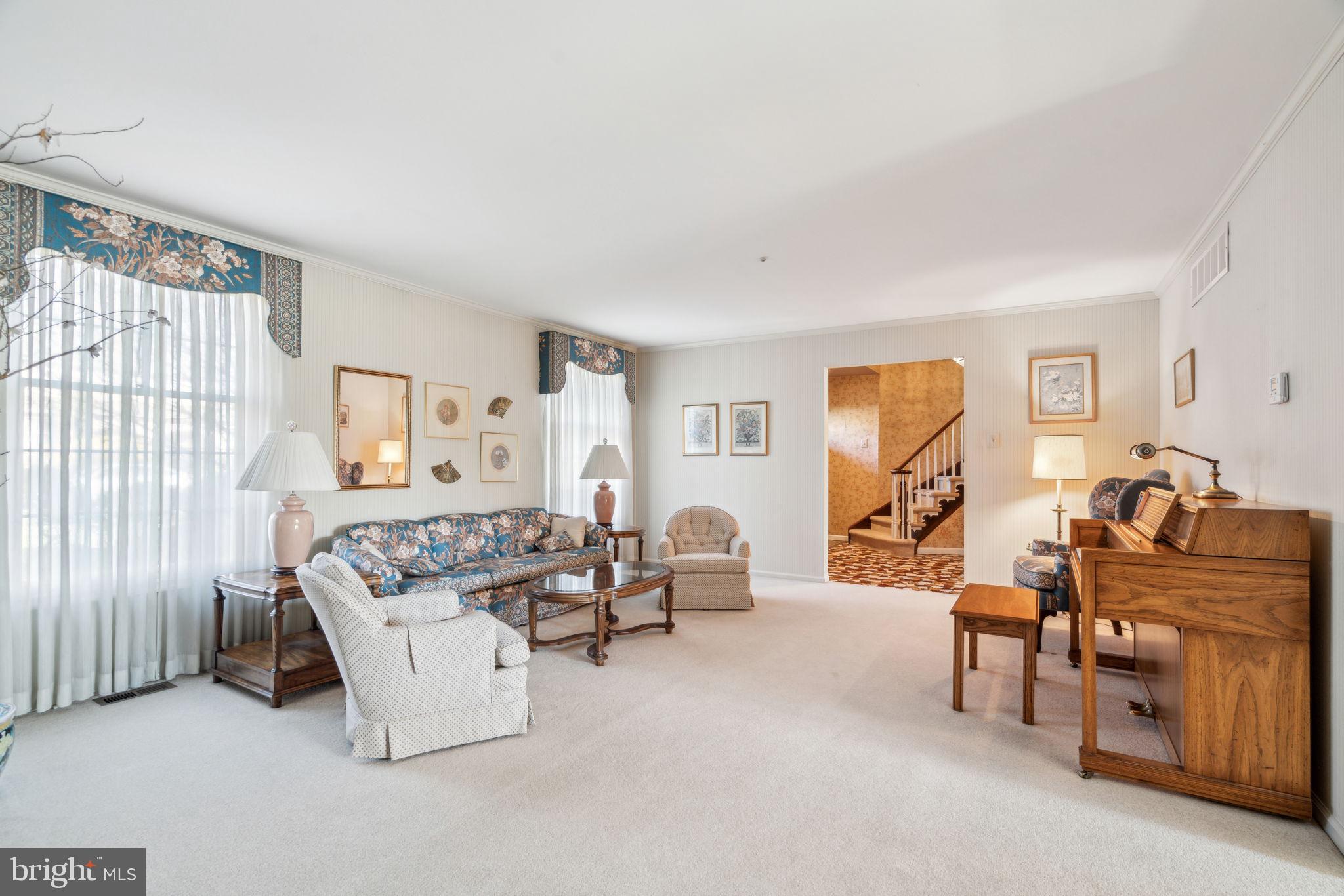 HAMPTONTOWNE - Residential