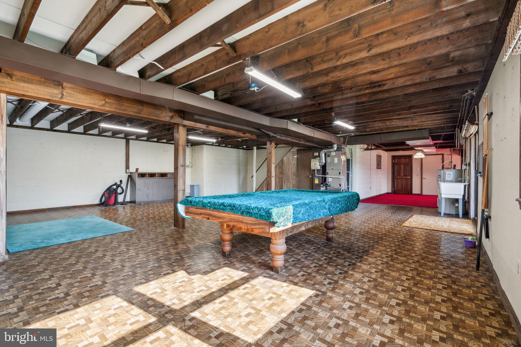 HAMPTONTOWNE - Residential