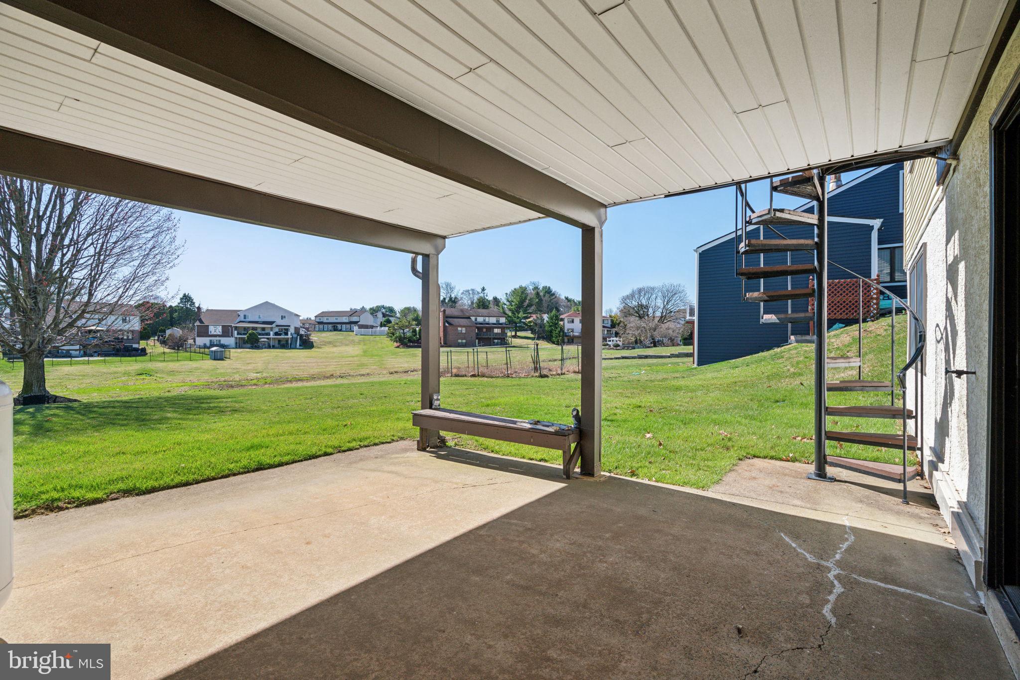 HAMPTONTOWNE - Residential