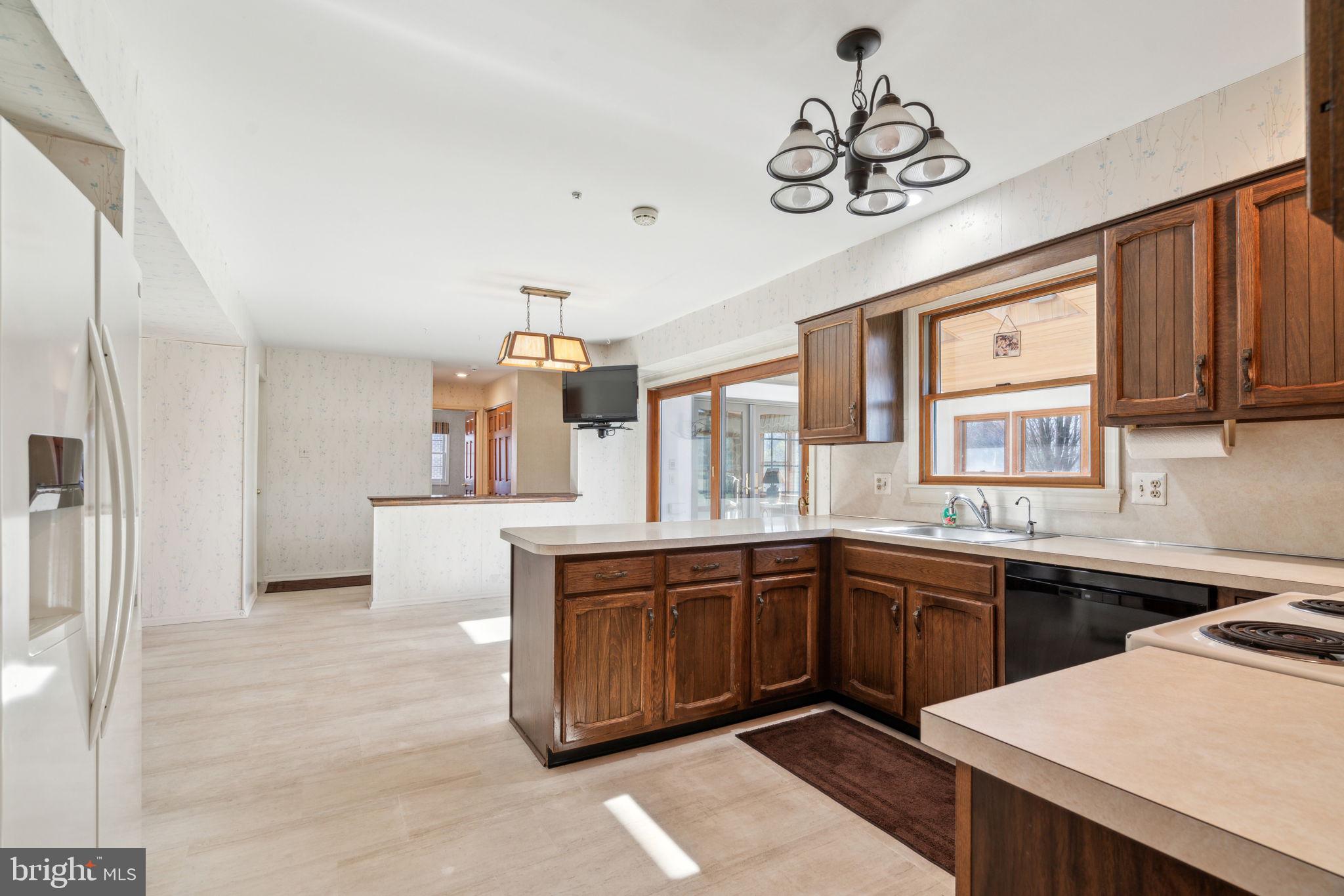 HAMPTONTOWNE - Residential