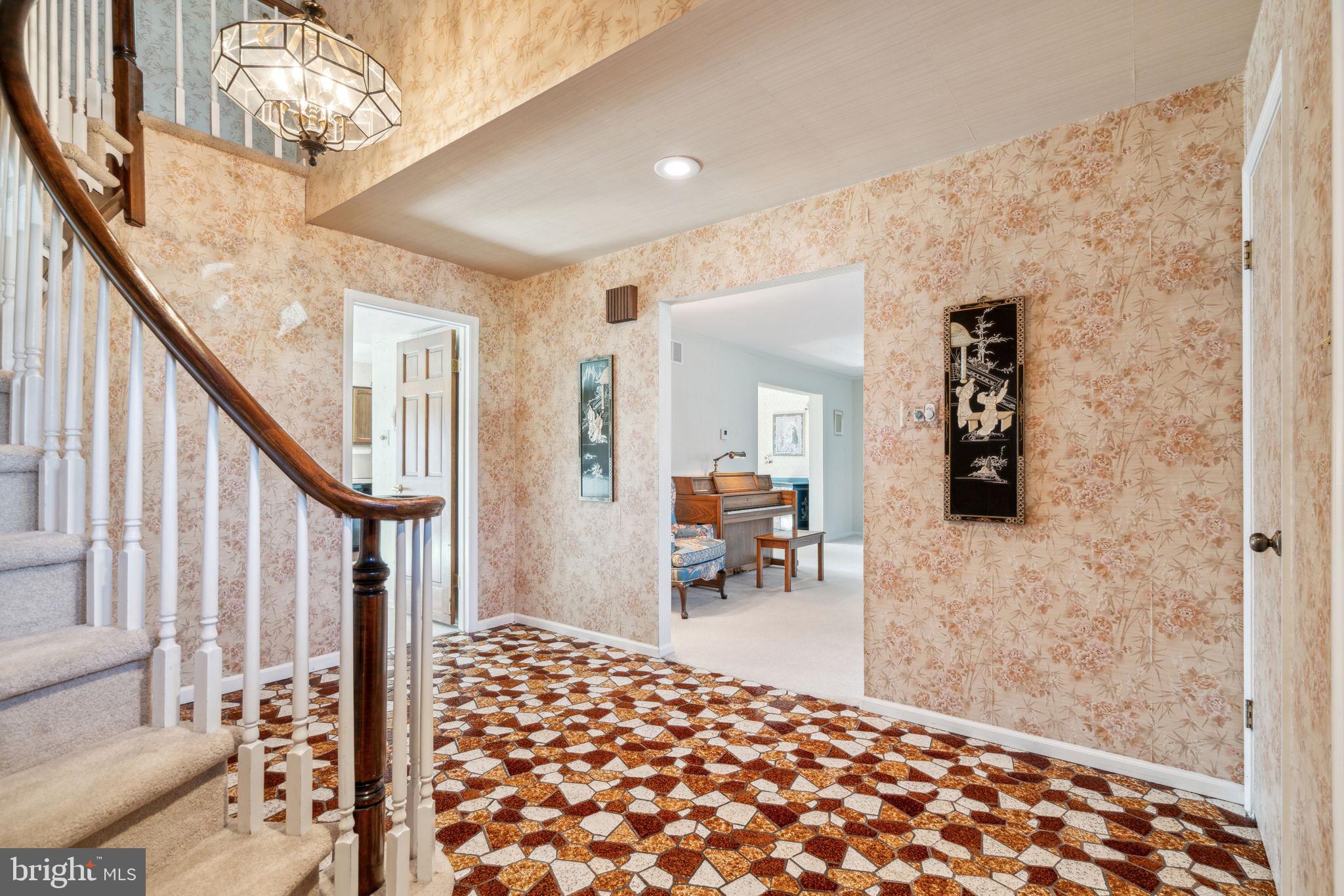 HAMPTONTOWNE - Residential