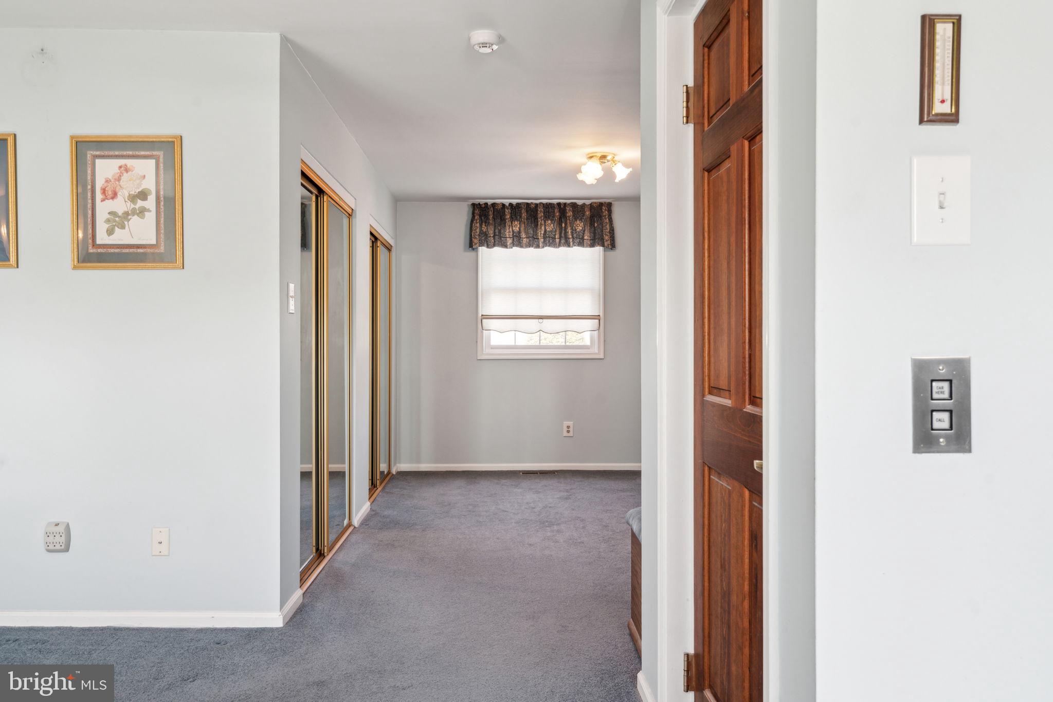 HAMPTONTOWNE - Residential