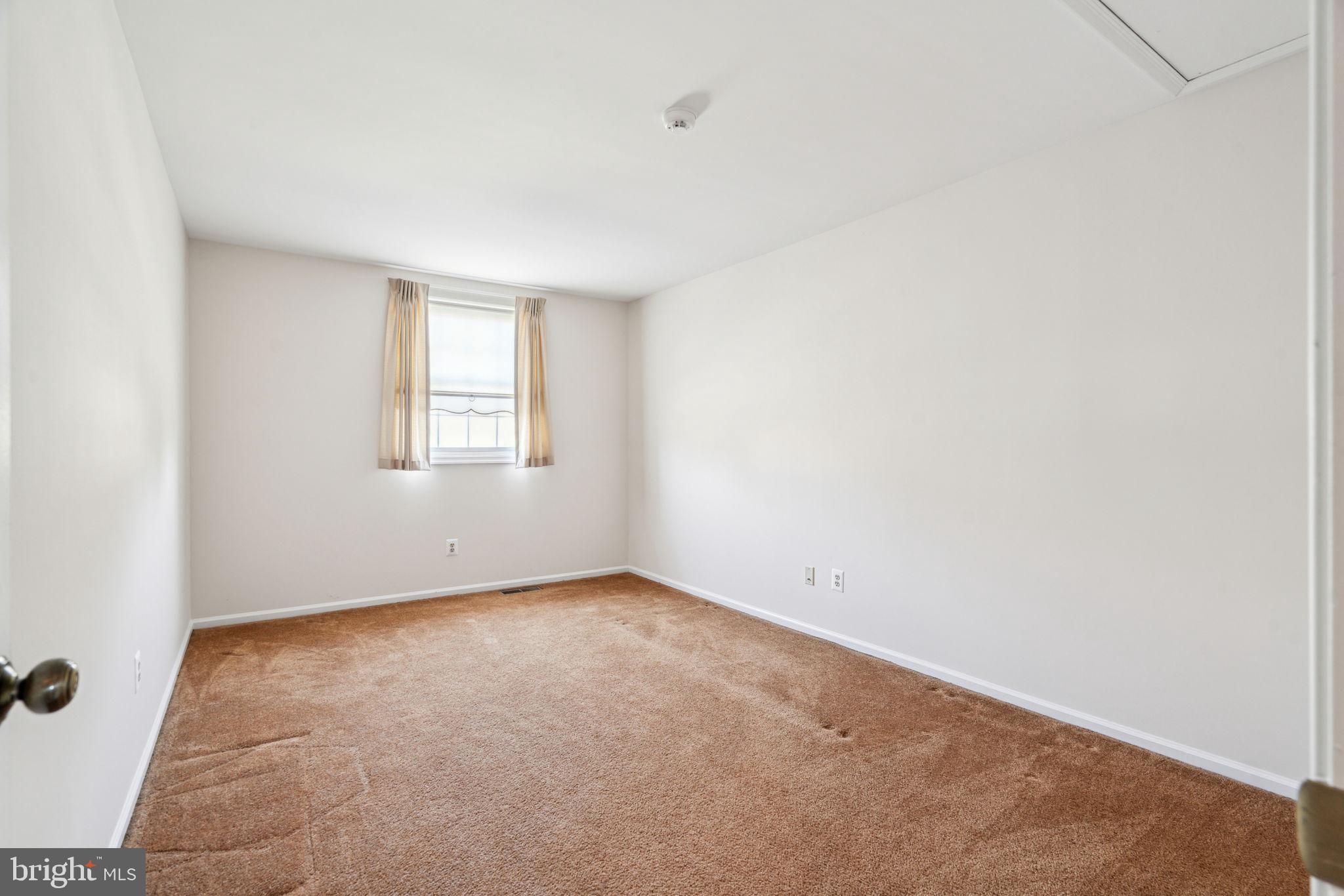 HAMPTONTOWNE - Residential