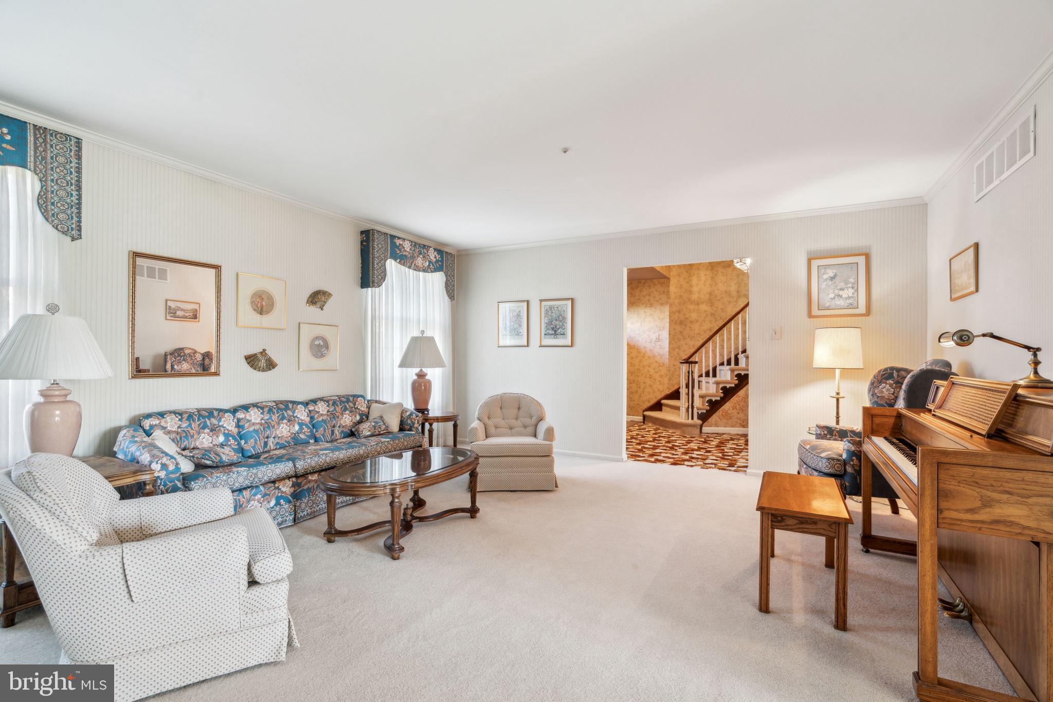 HAMPTONTOWNE - Residential