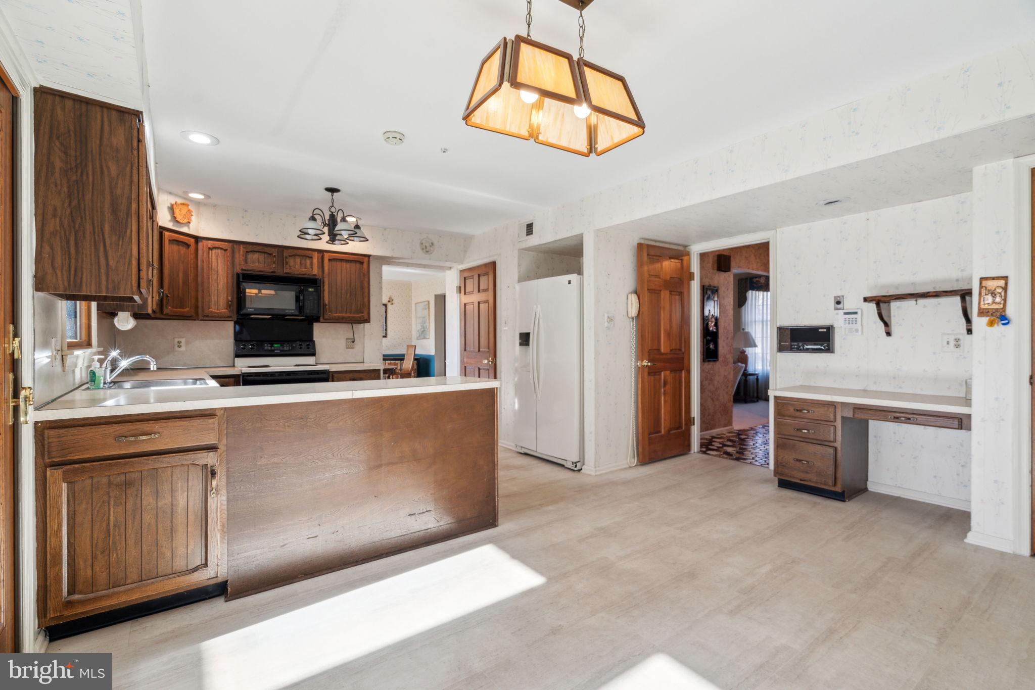 HAMPTONTOWNE - Residential