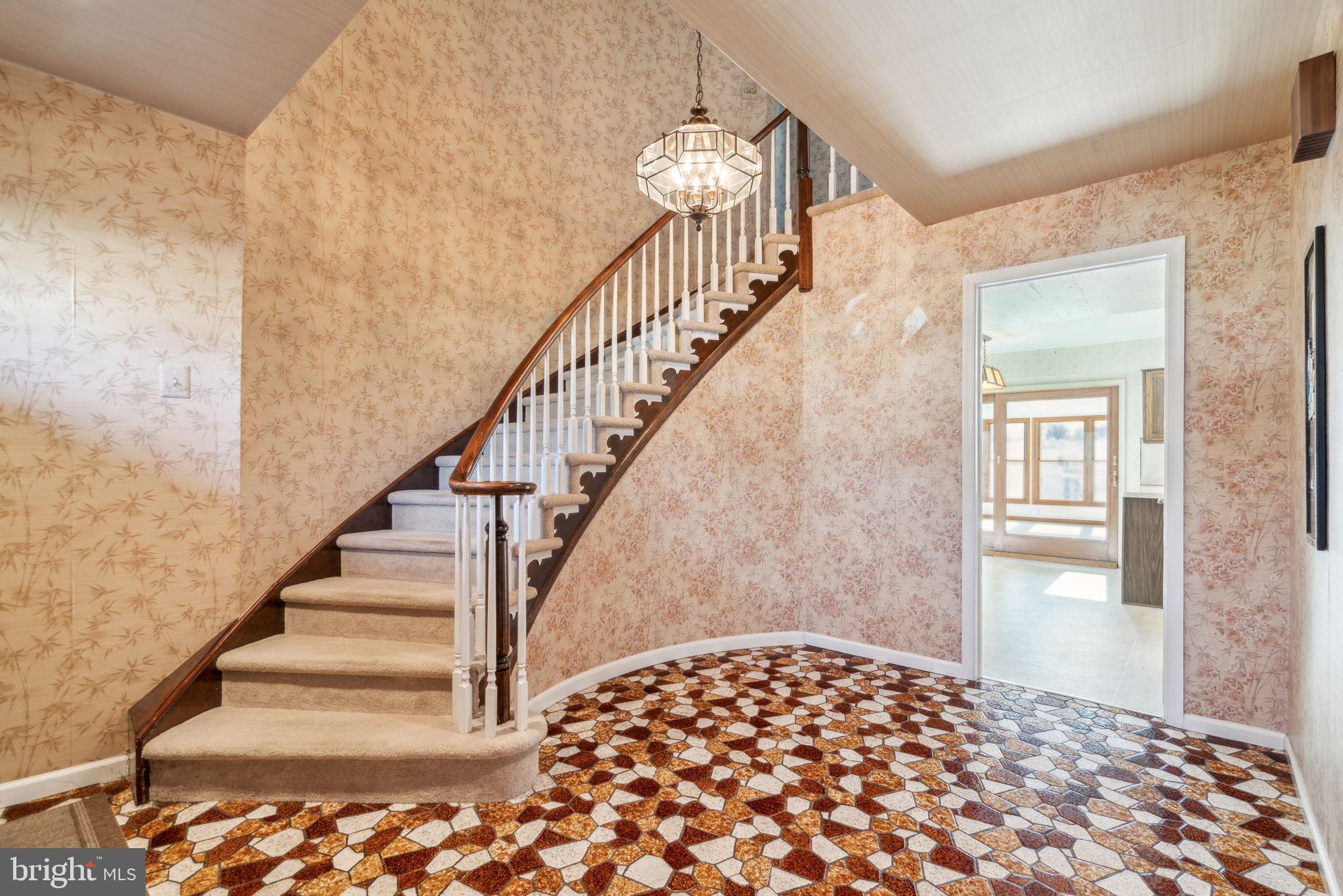 HAMPTONTOWNE - Residential