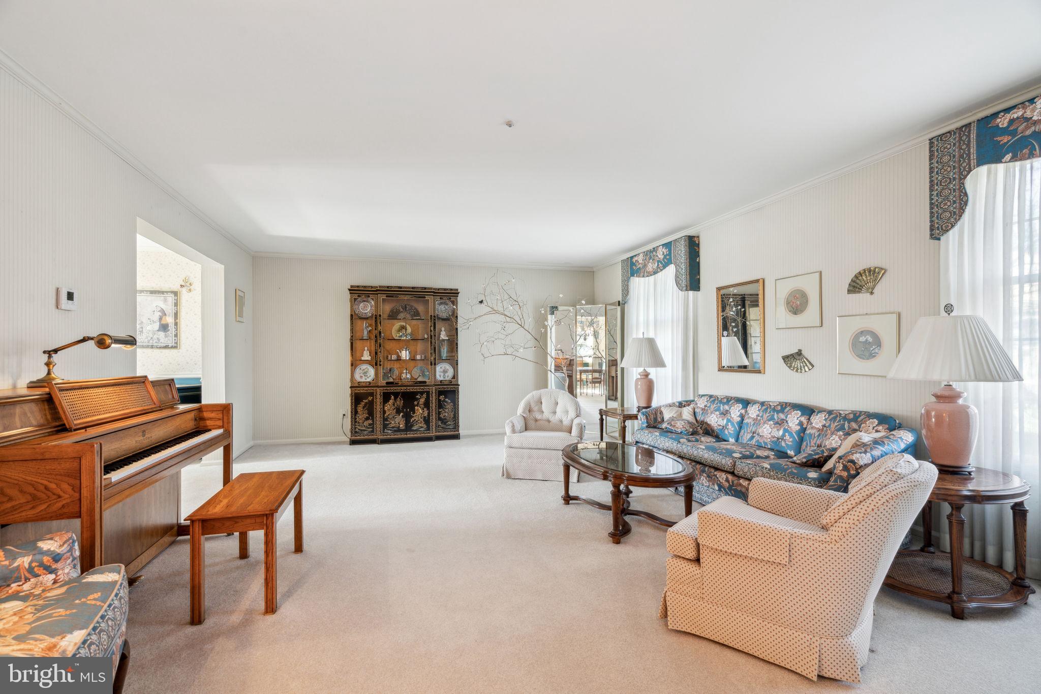 HAMPTONTOWNE - Residential