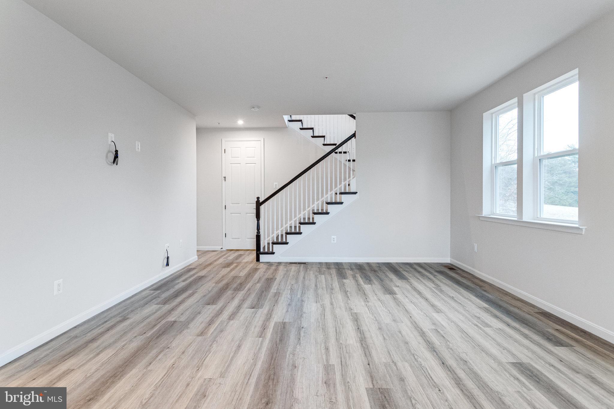 LOVING ESTATES - Residential