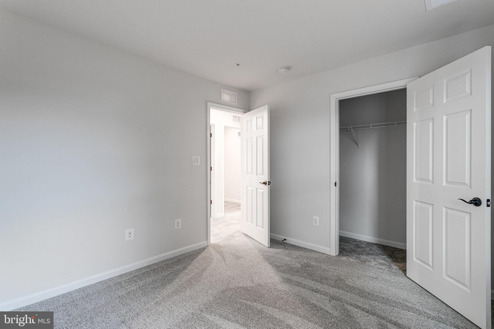 LOVING ESTATES - Residential