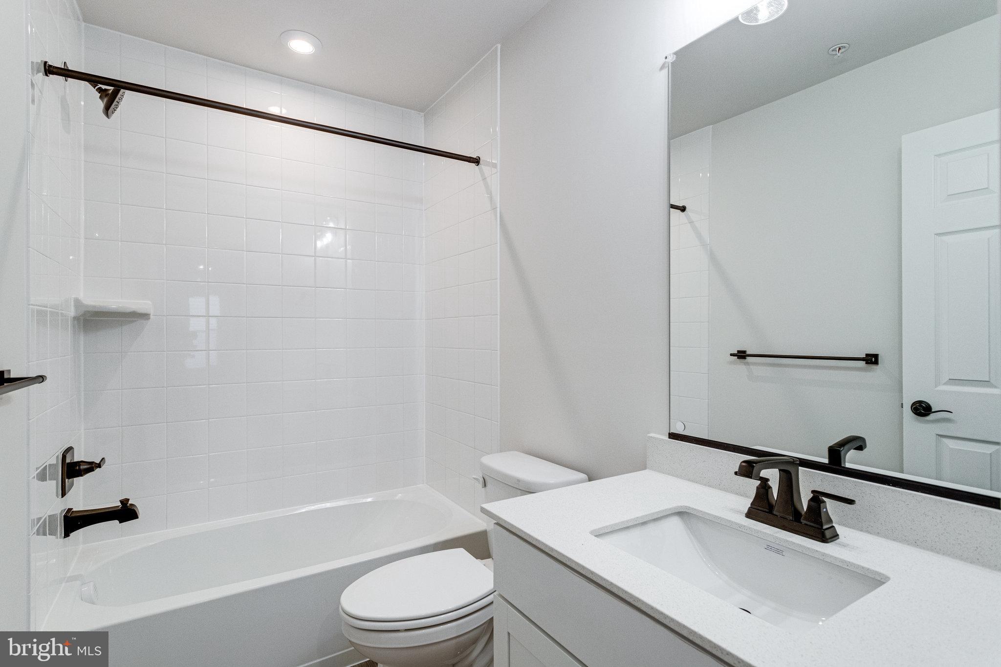 LOVING ESTATES - Residential