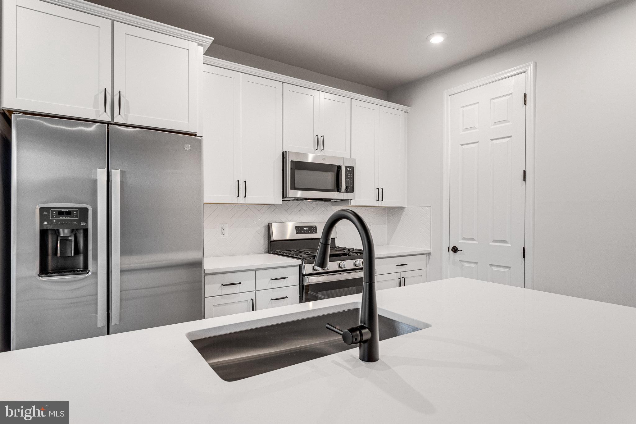 LOVING ESTATES - Residential