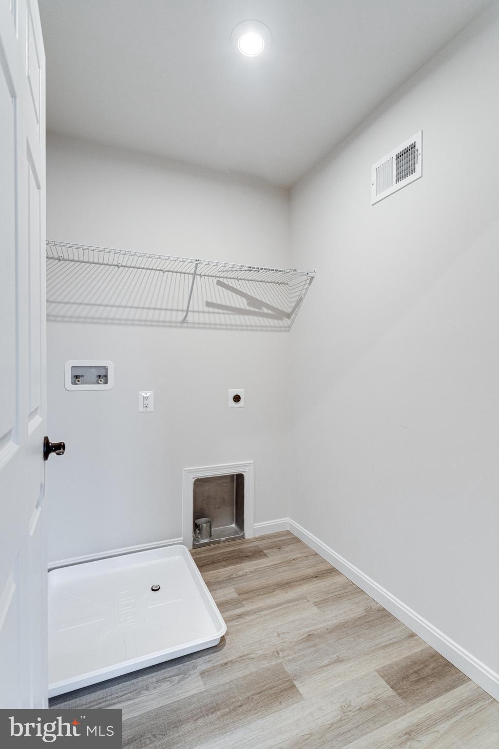 LOVING ESTATES - Residential