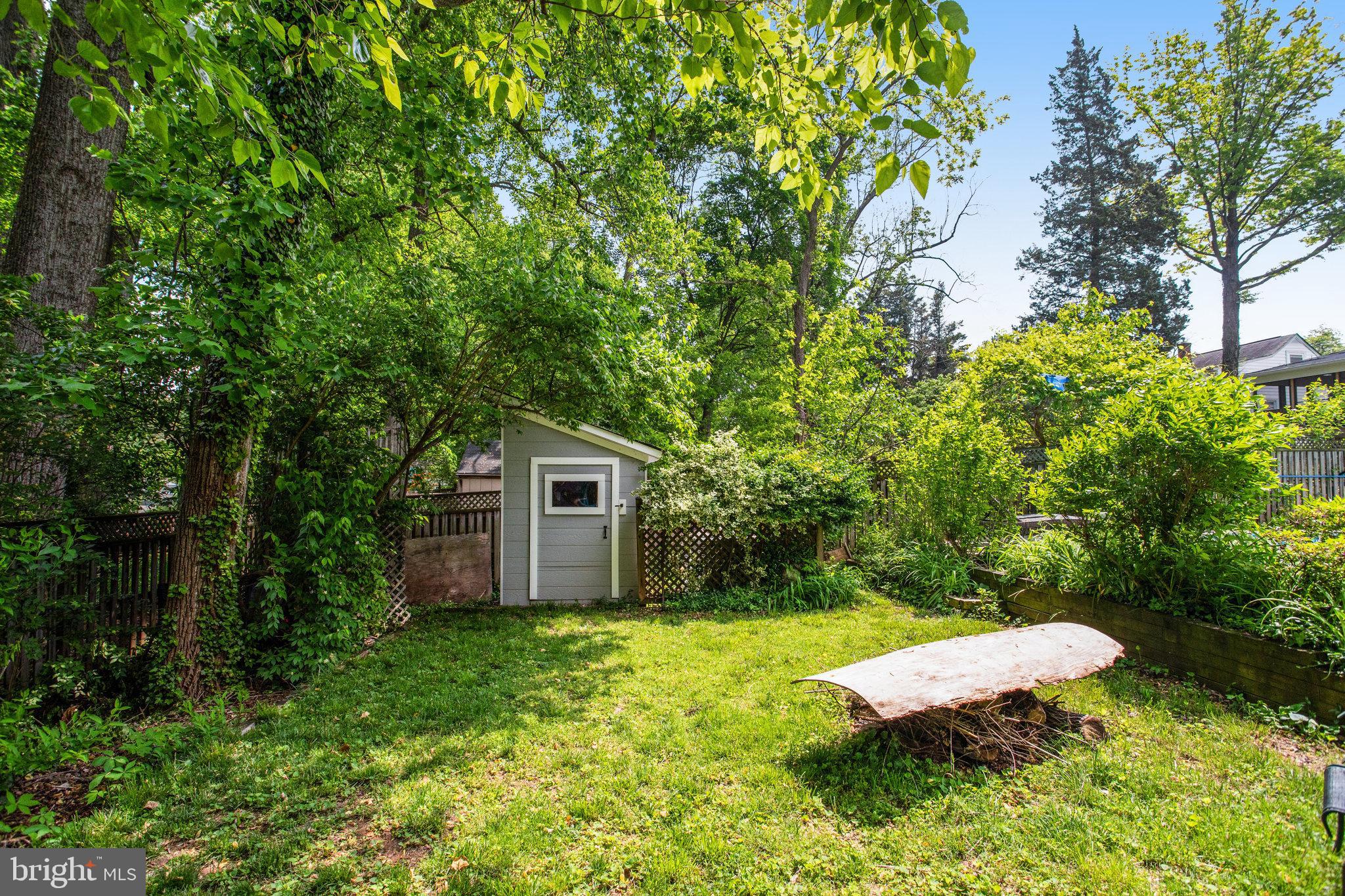 WEST END PARK - Residential