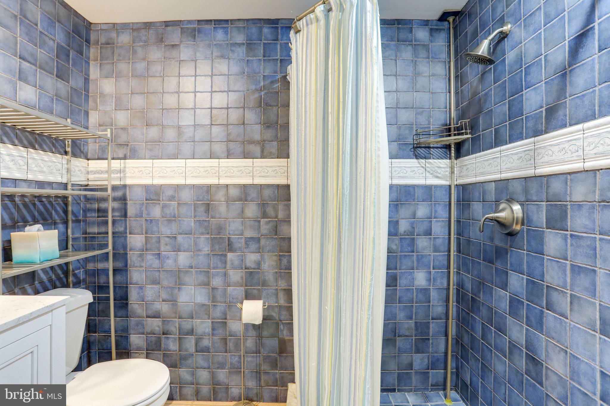 WEST END PARK - Residential