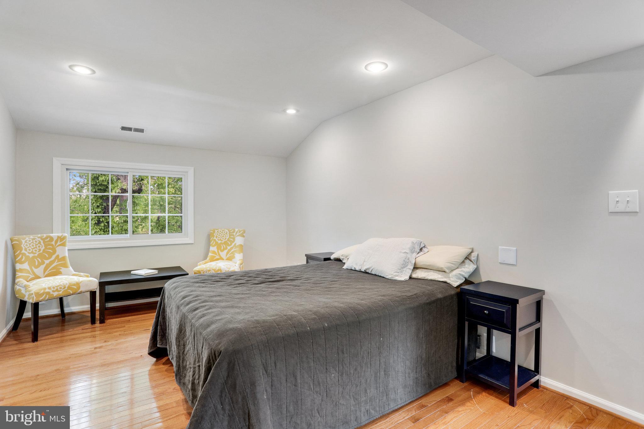 WEST END PARK - Residential