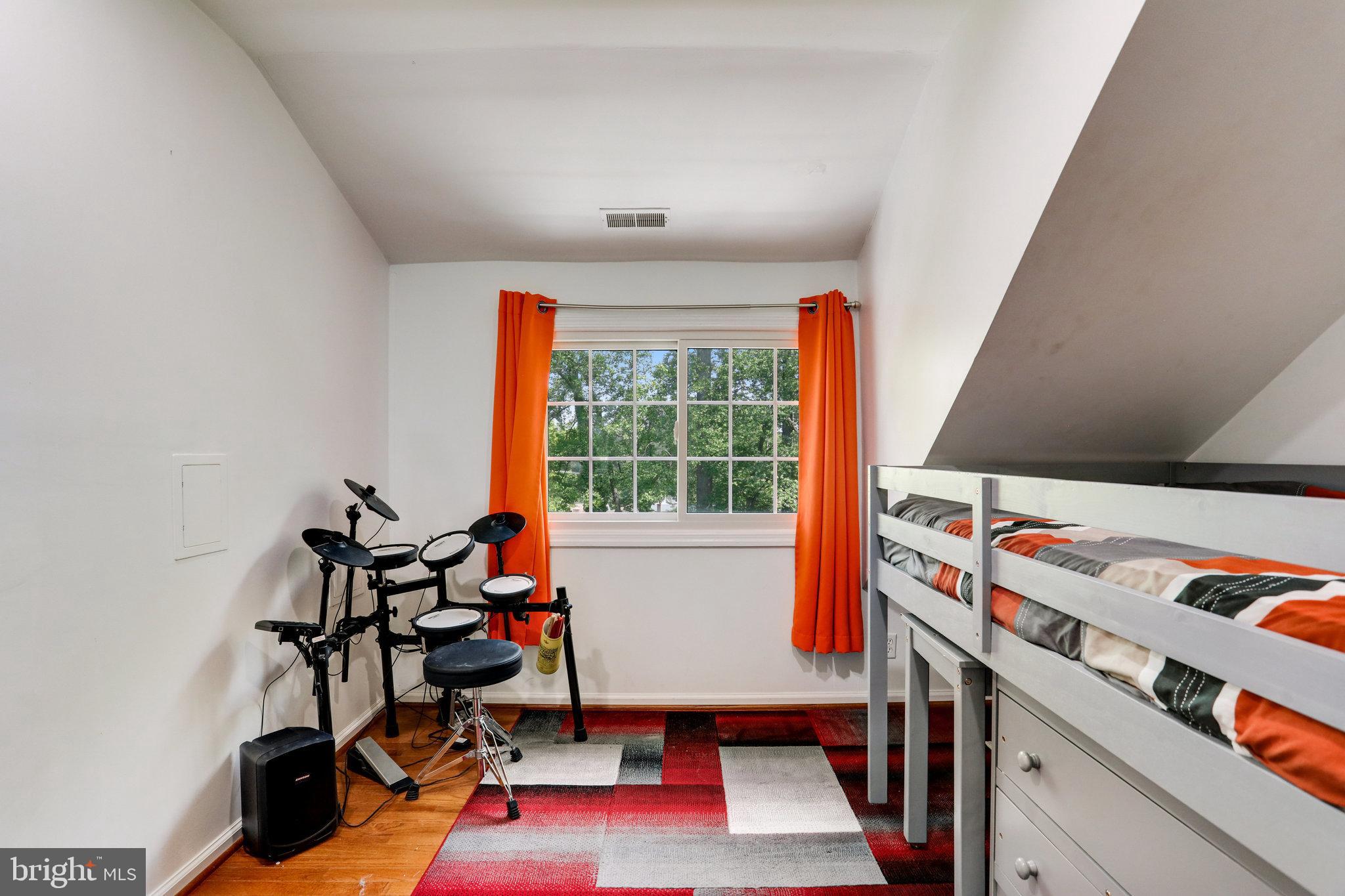 WEST END PARK - Residential