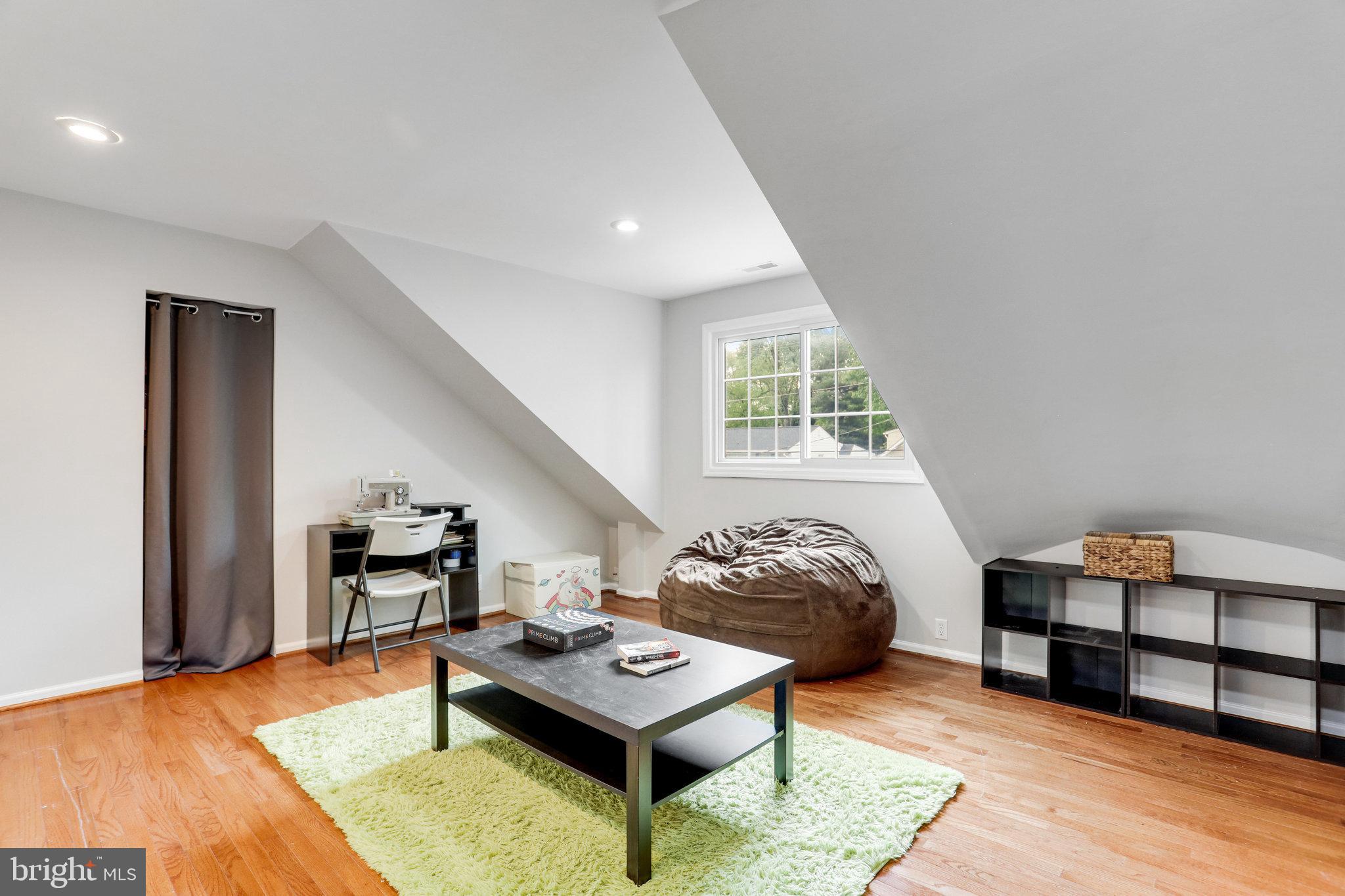 WEST END PARK - Residential