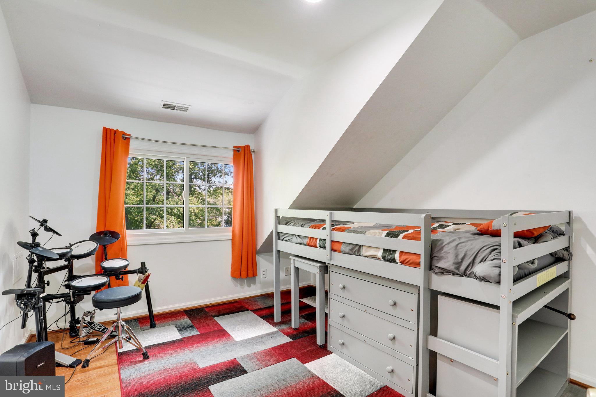 WEST END PARK - Residential