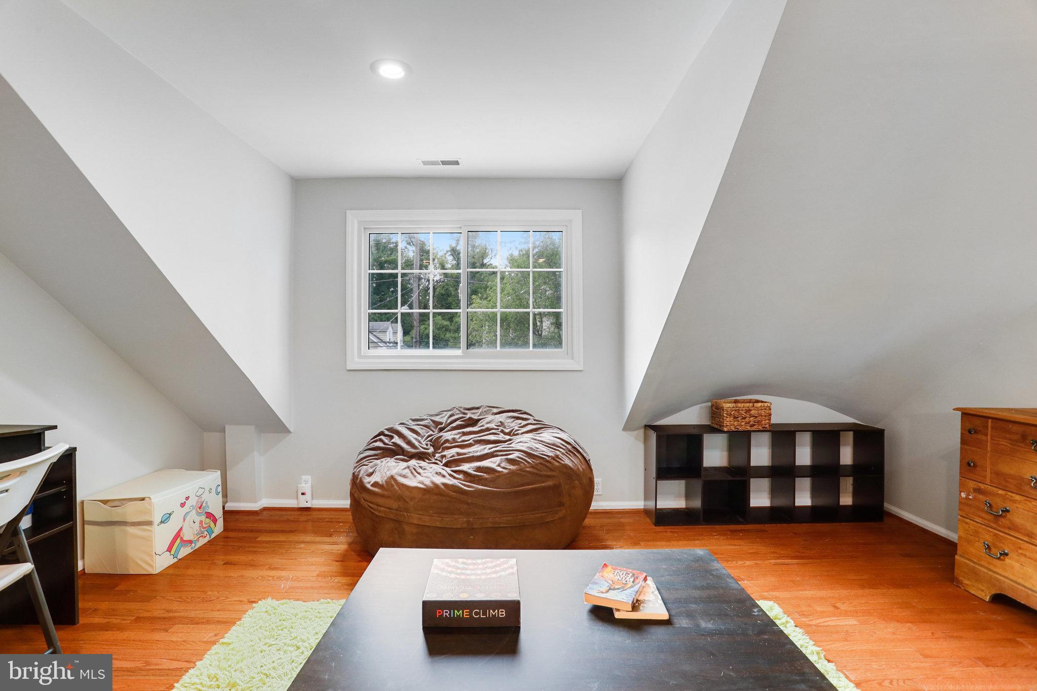 WEST END PARK - Residential