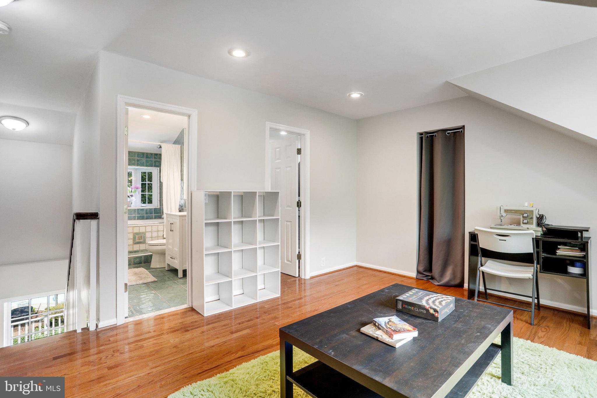 WEST END PARK - Residential