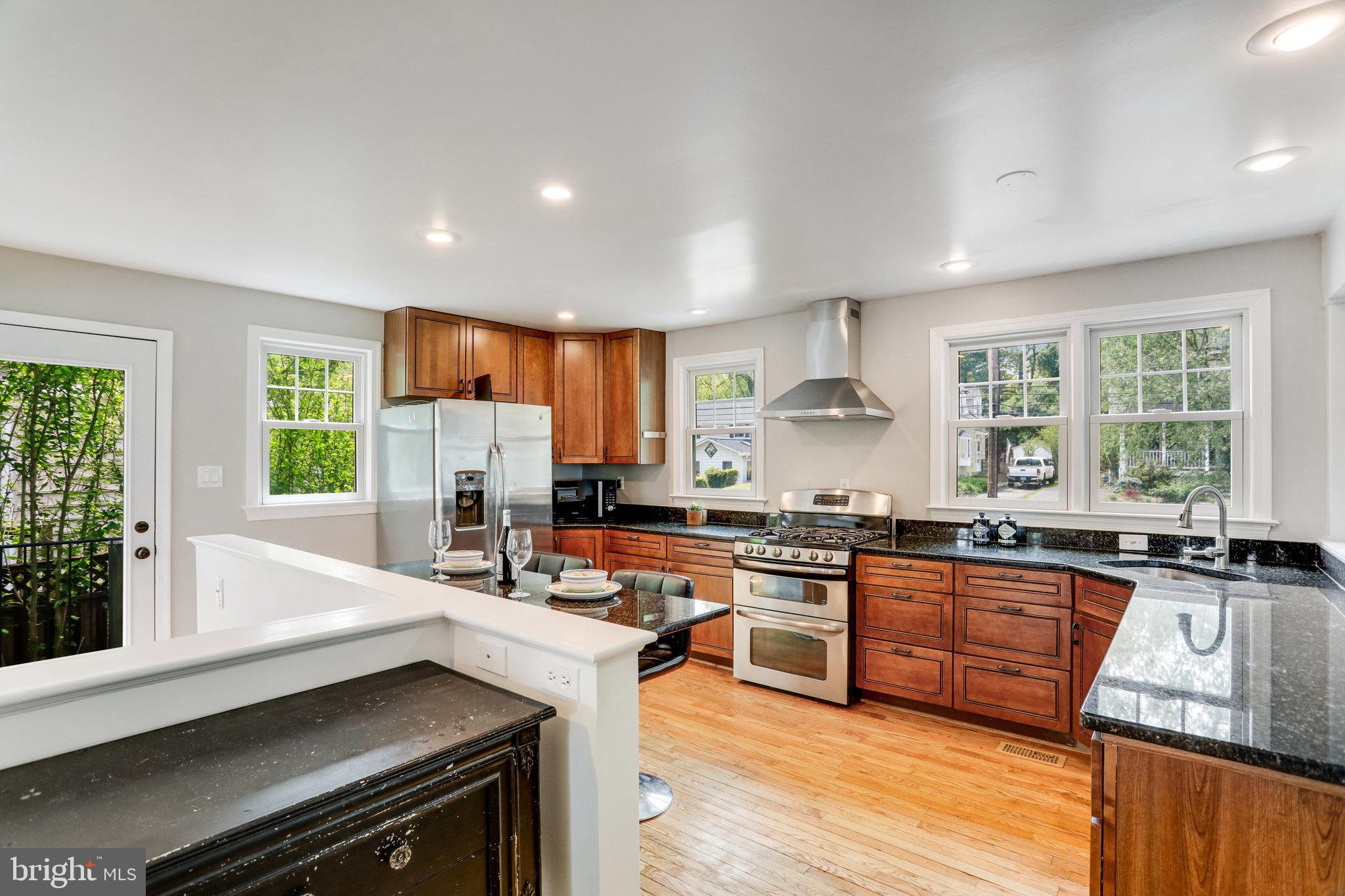 WEST END PARK - Residential