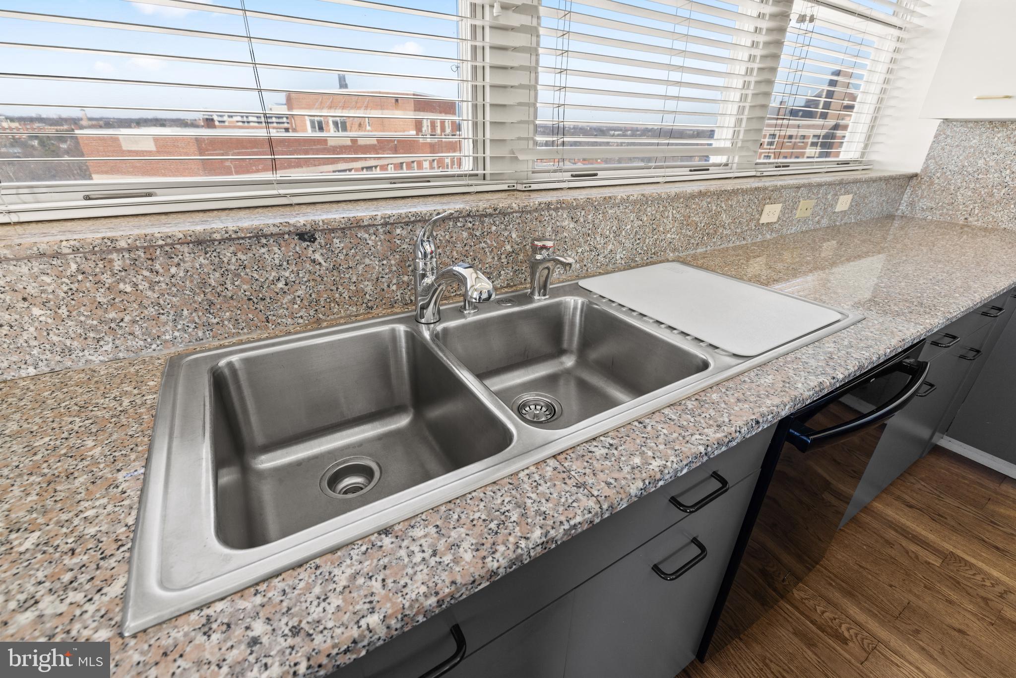 TUSCANY-CANTERBURY - Residential