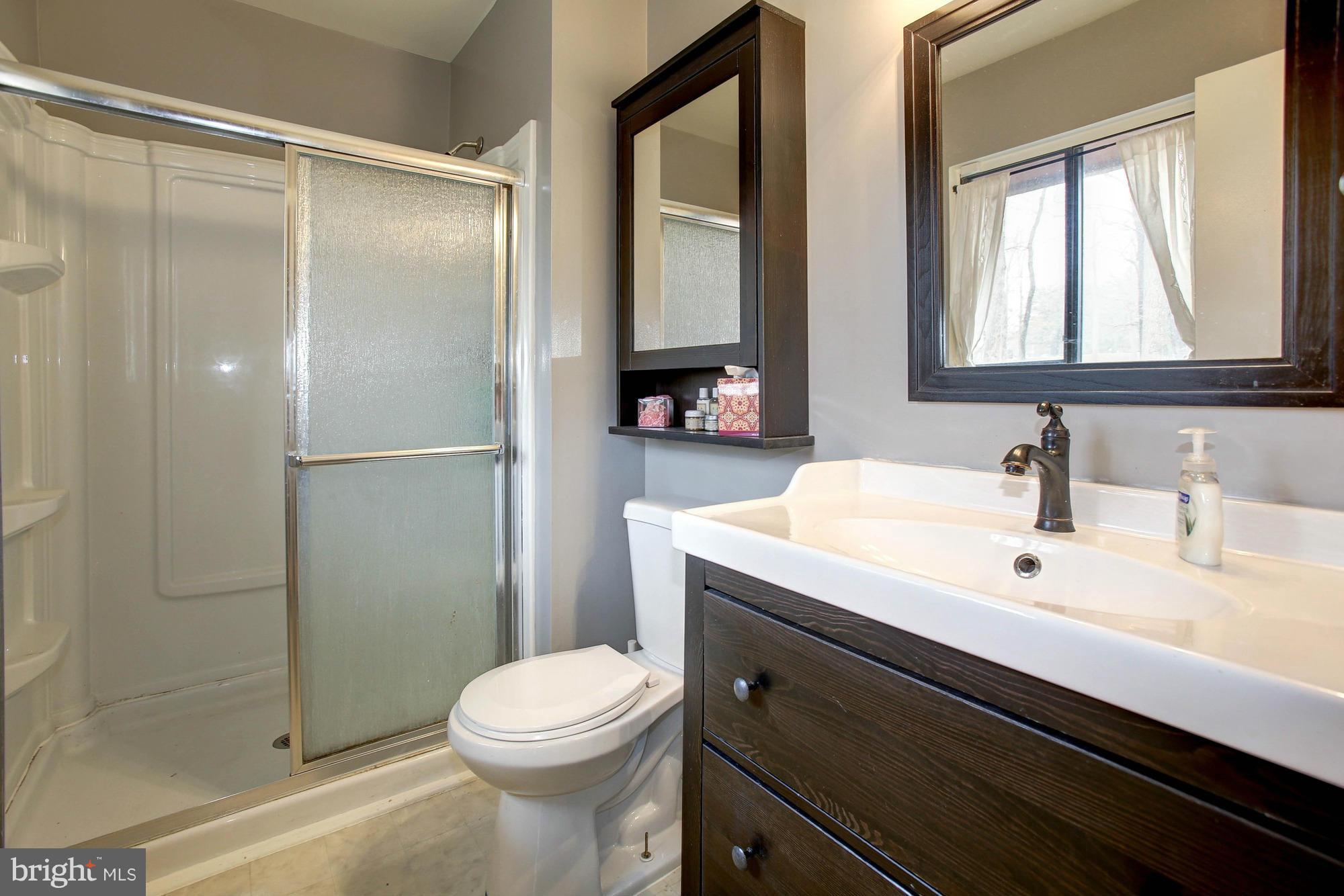 COUNTRY CLUB/LAKE MONTCLAIR - Residential