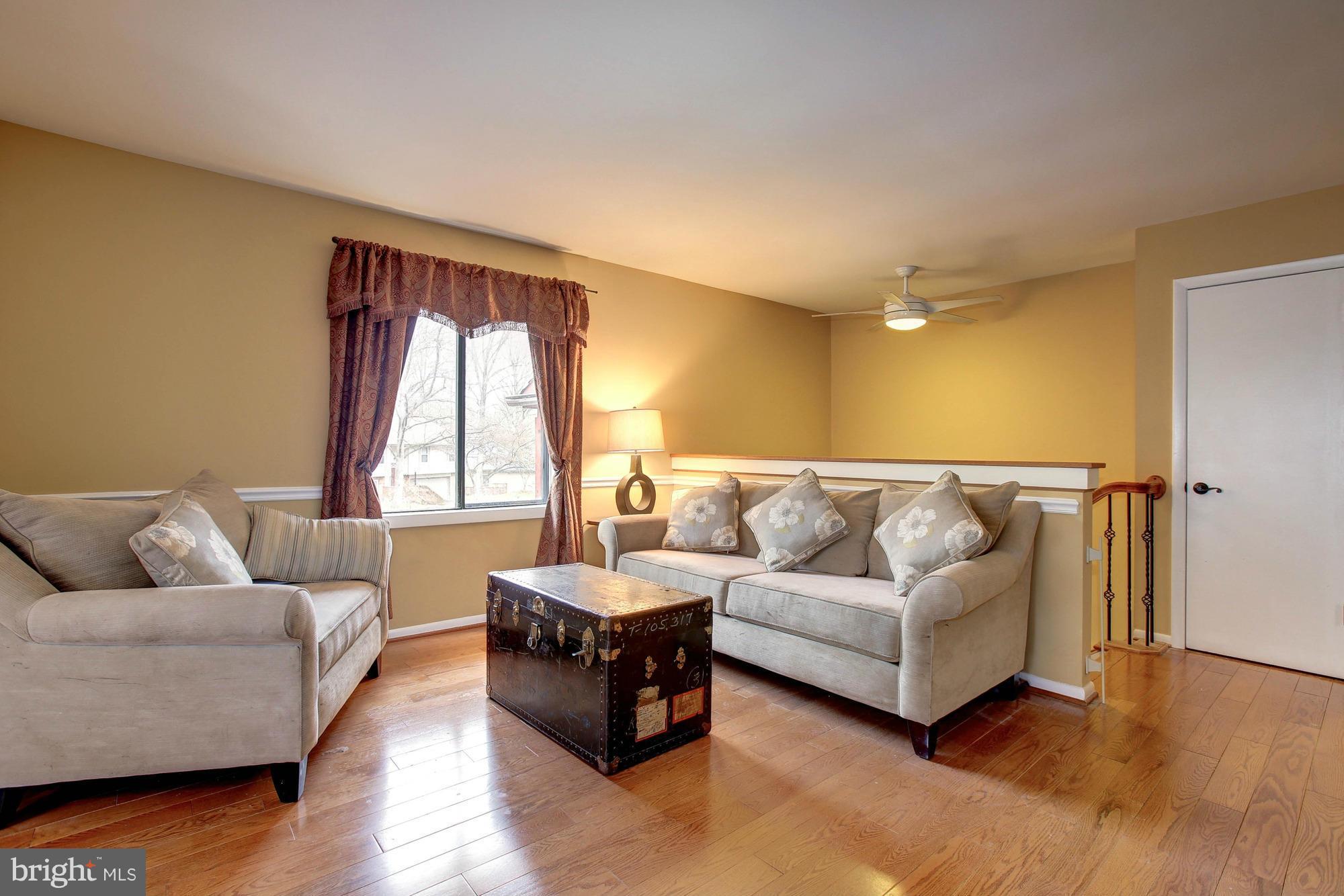 COUNTRY CLUB/LAKE MONTCLAIR - Residential