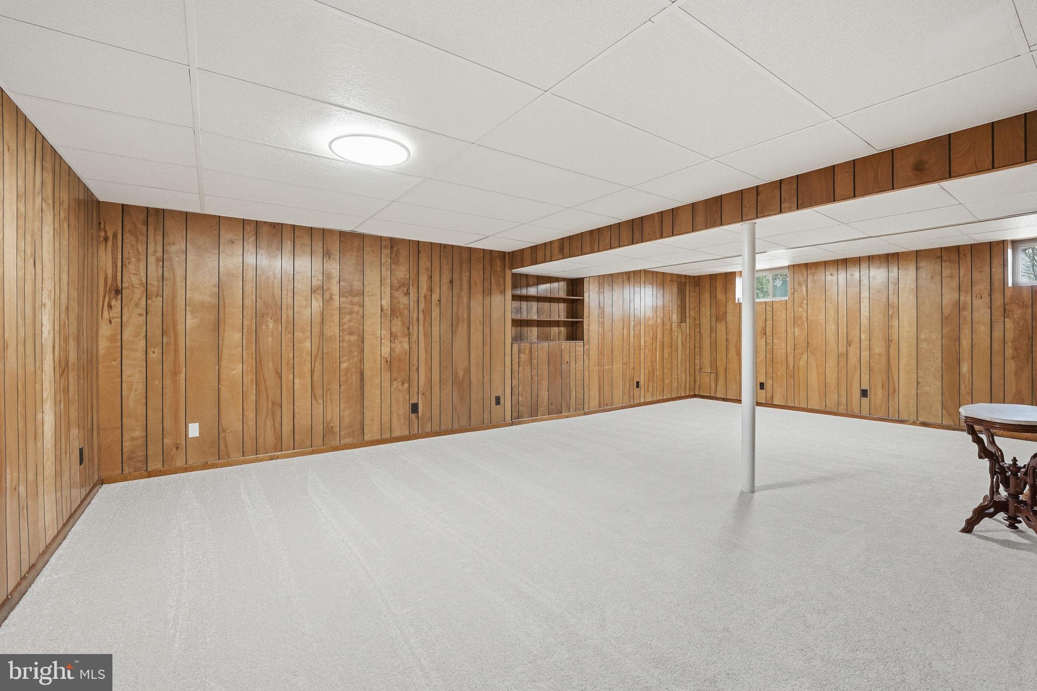 RIVERSIDE ESTATES - Residential