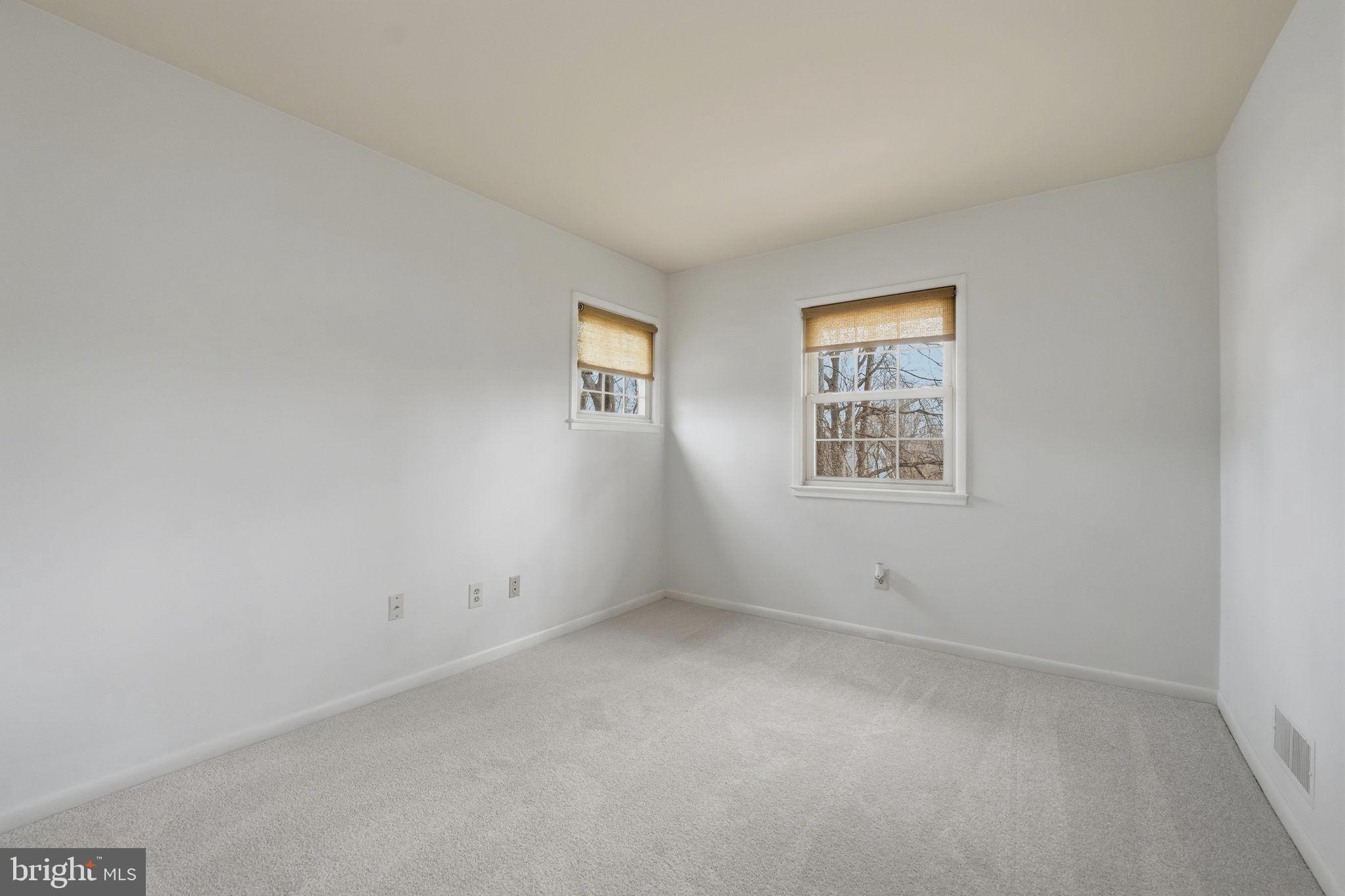 RIVERSIDE ESTATES - Residential