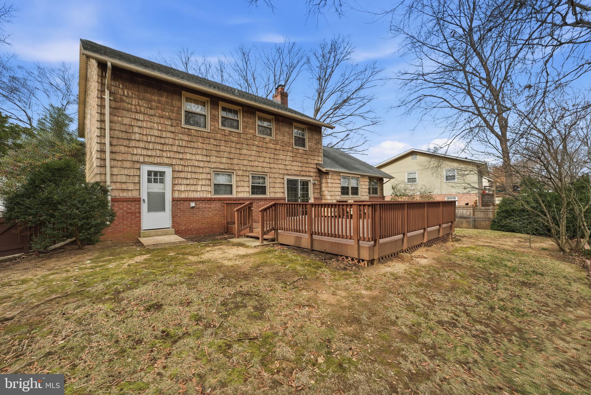 RIVERSIDE ESTATES - Residential