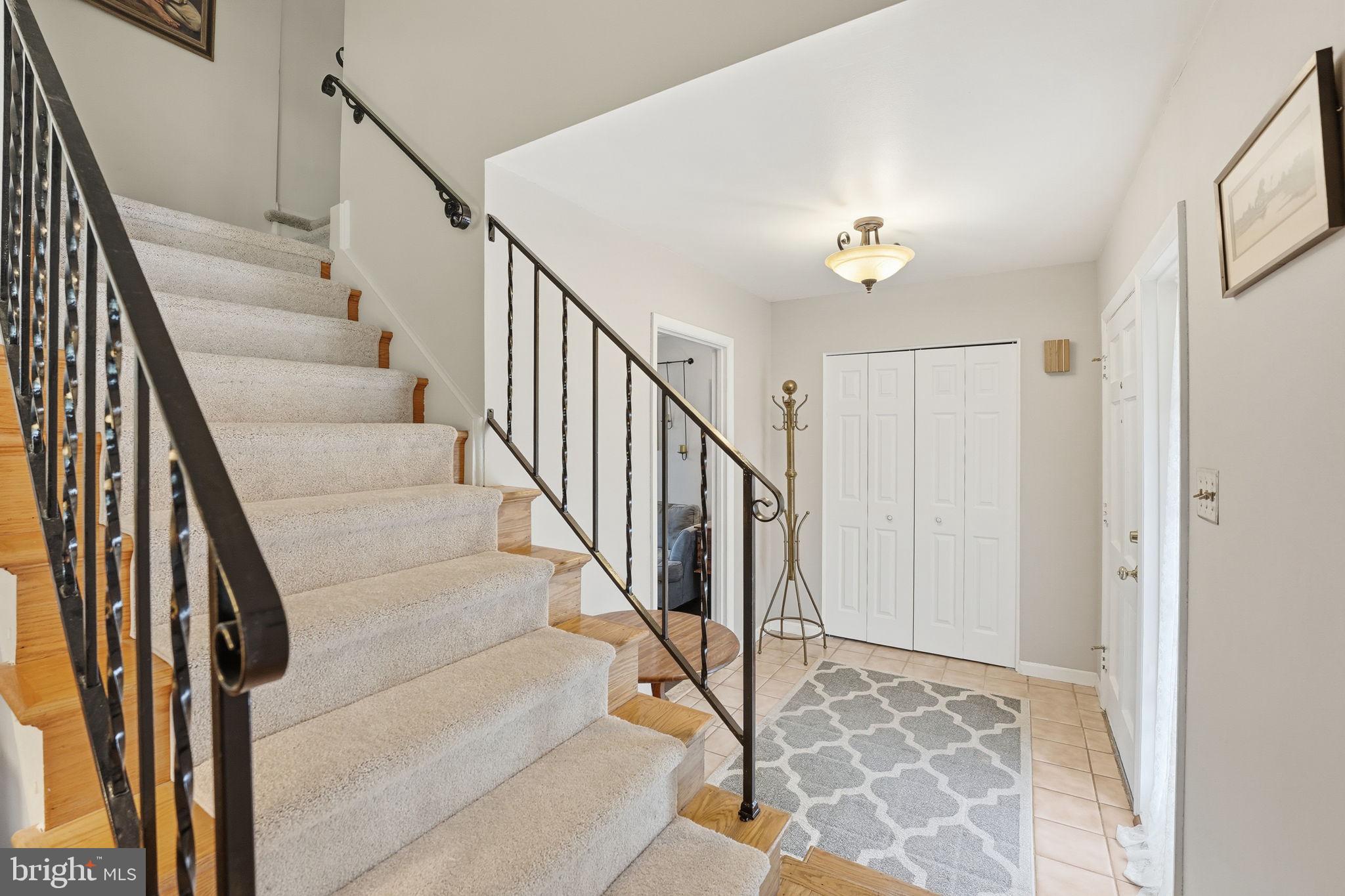 RIVERSIDE ESTATES - Residential