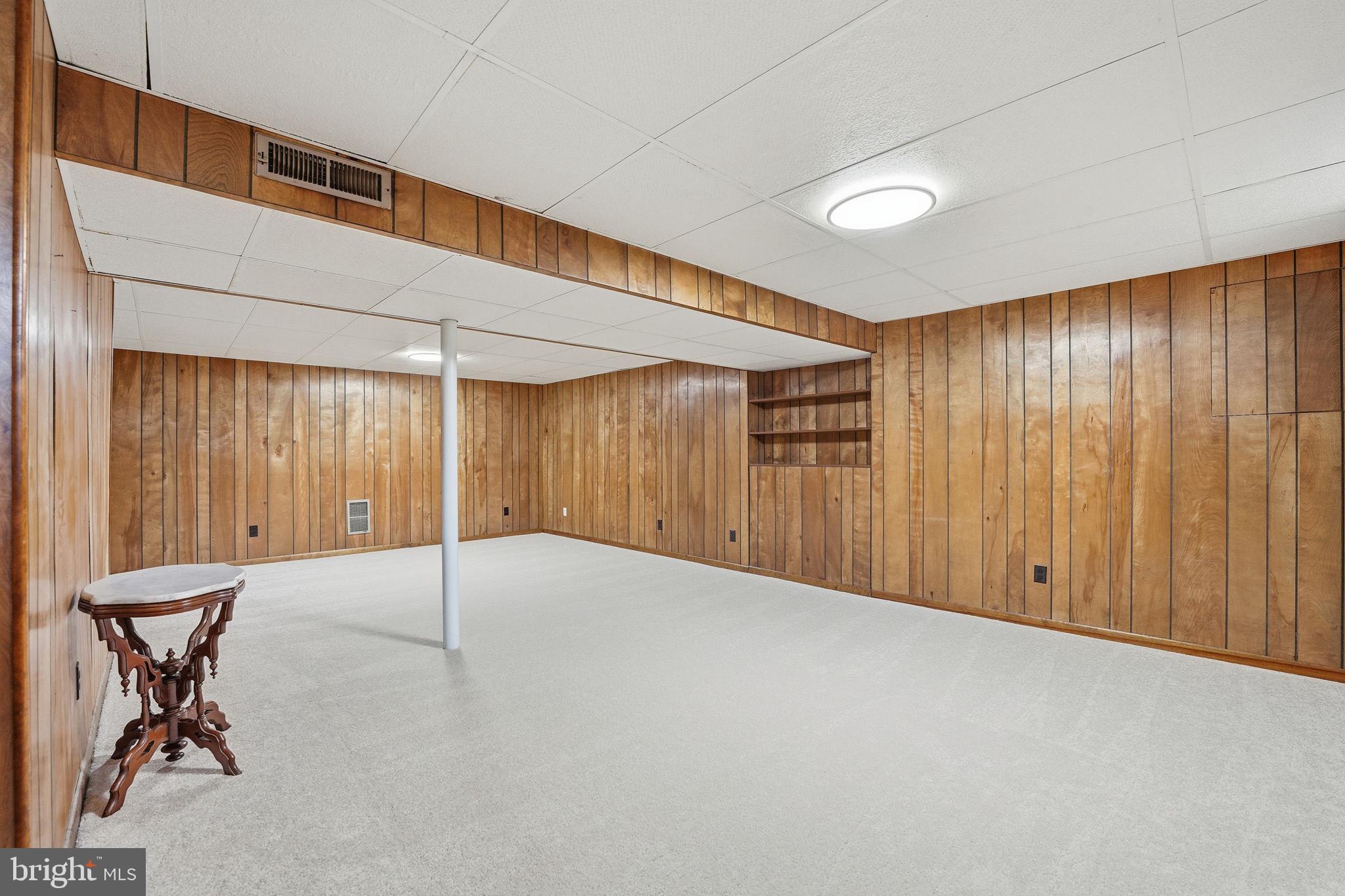 RIVERSIDE ESTATES - Residential