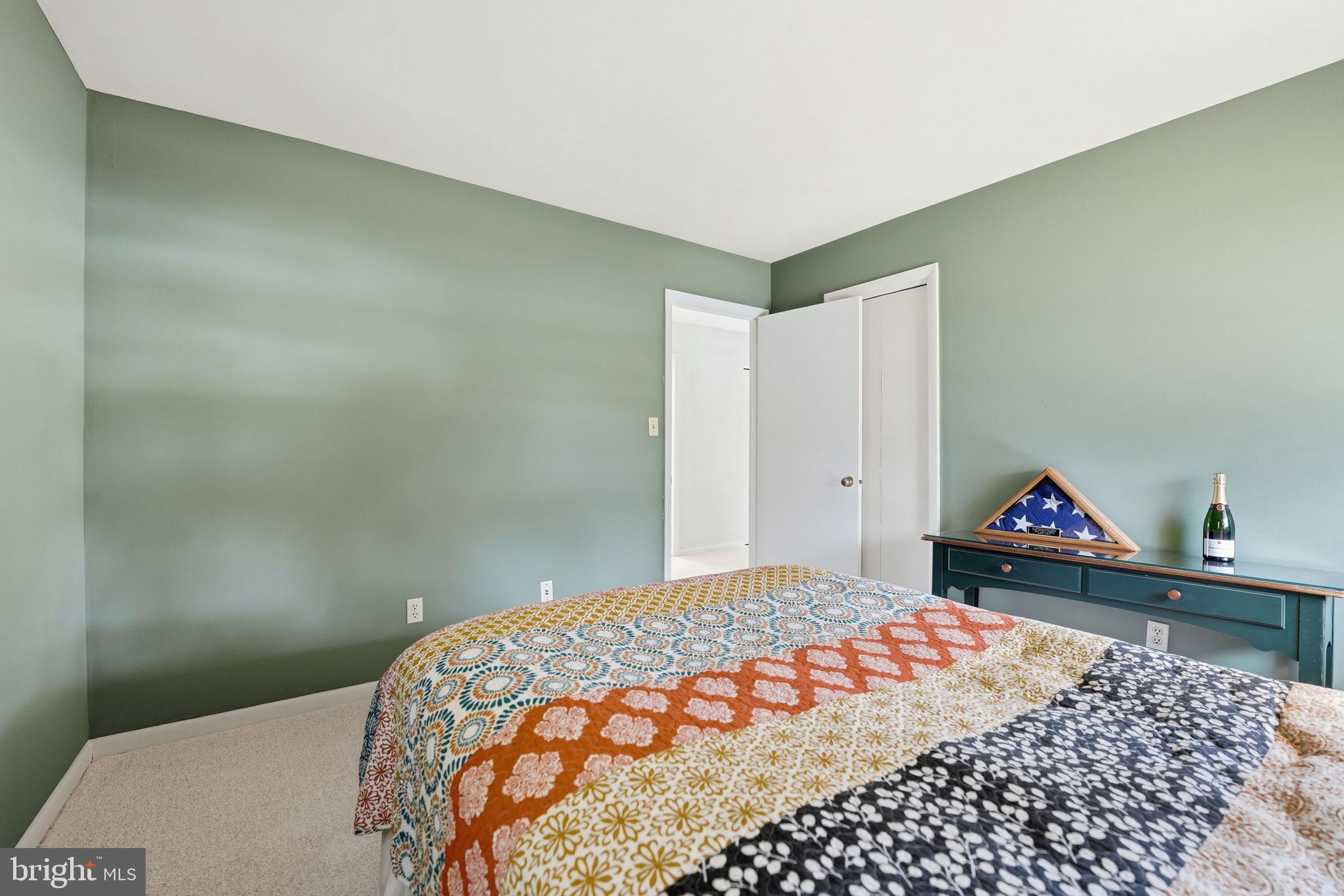 RIVERSIDE ESTATES - Residential