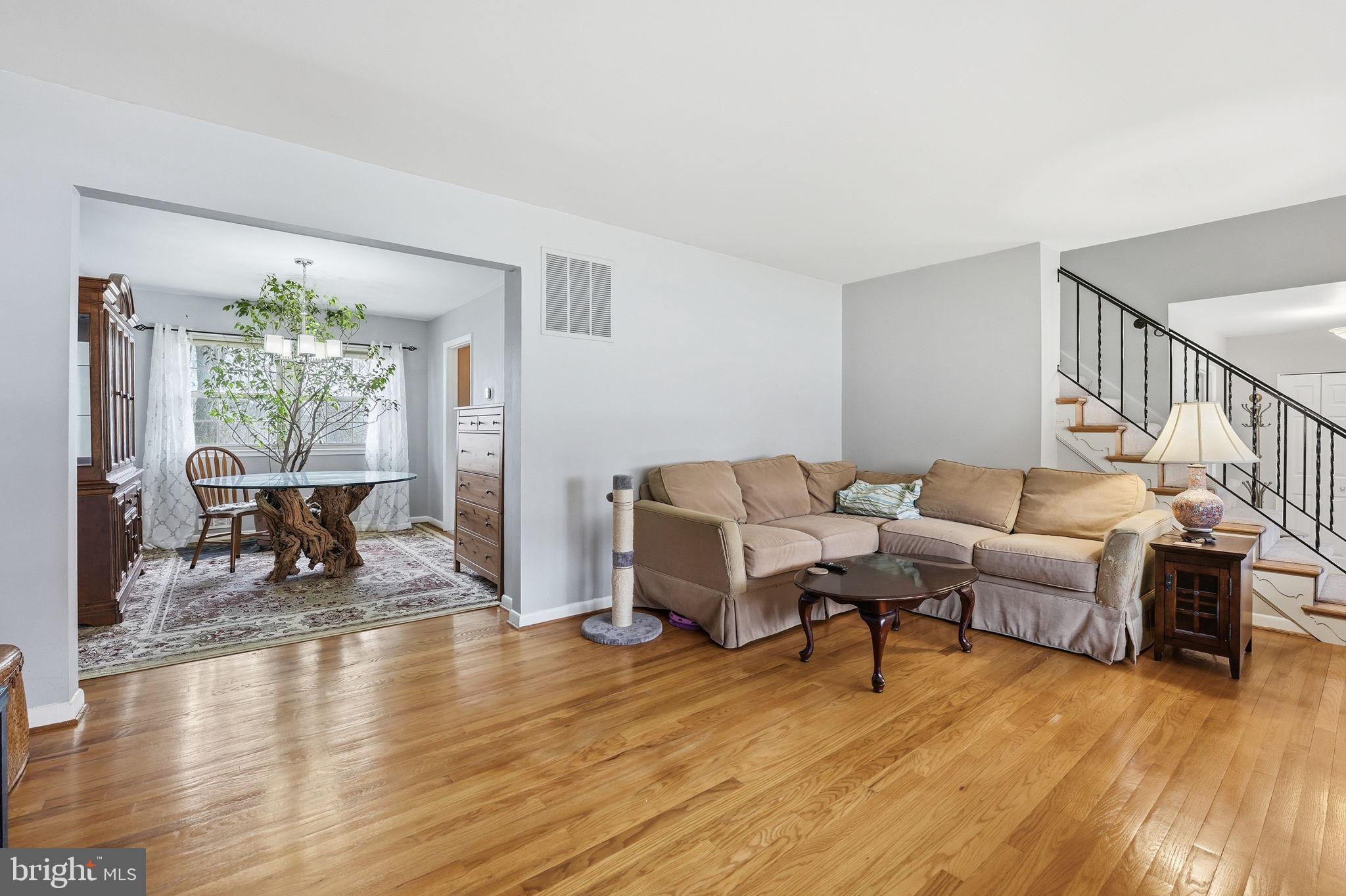 RIVERSIDE ESTATES - Residential