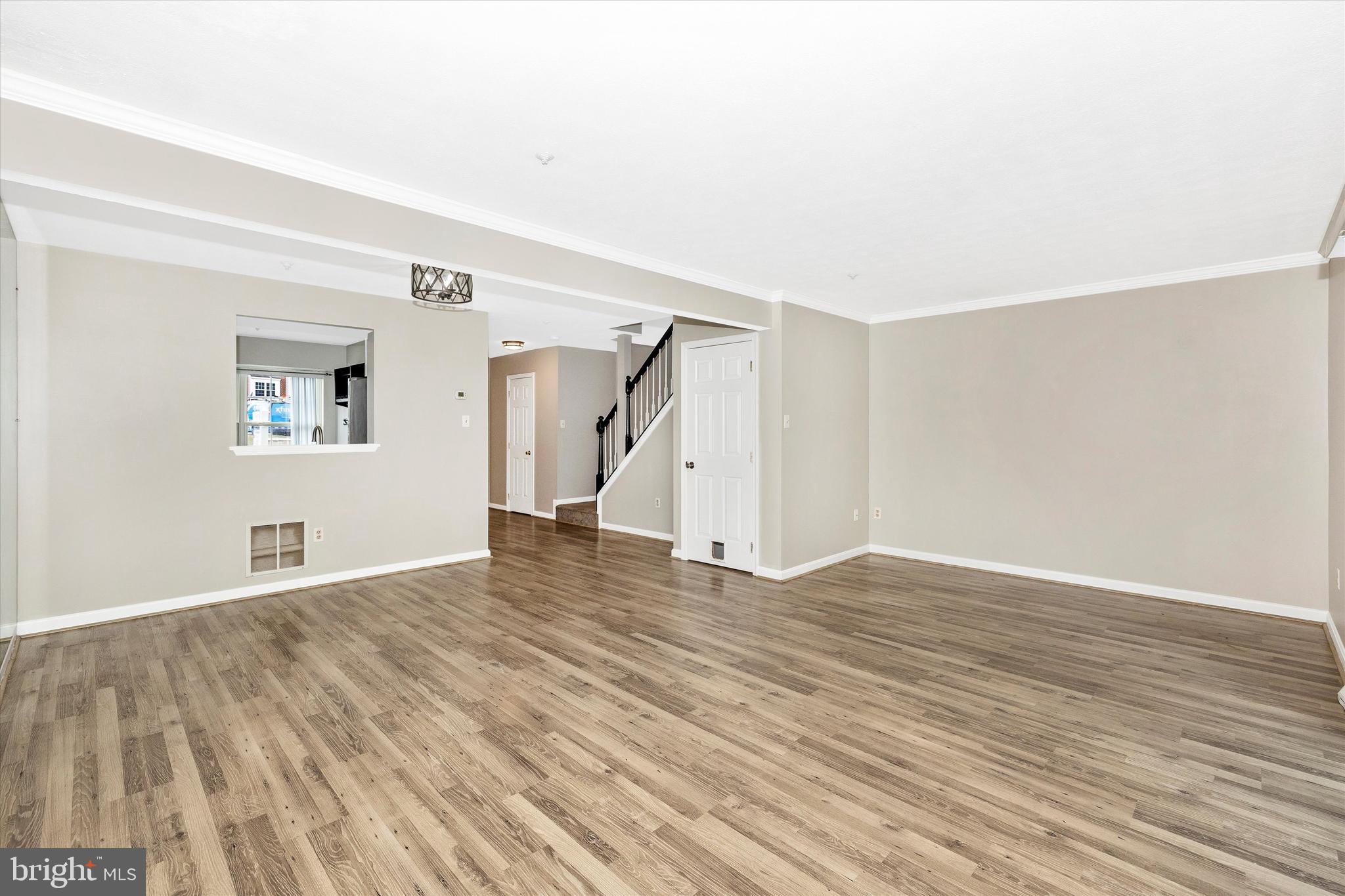 NEW MARKET WEST - Residential