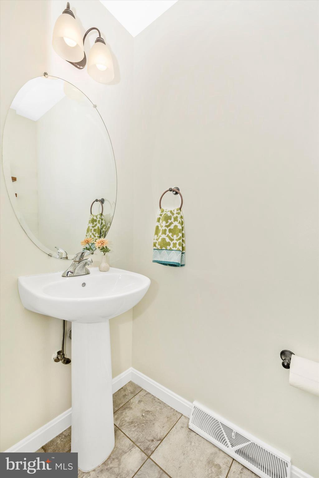 NEW MARKET WEST - Residential