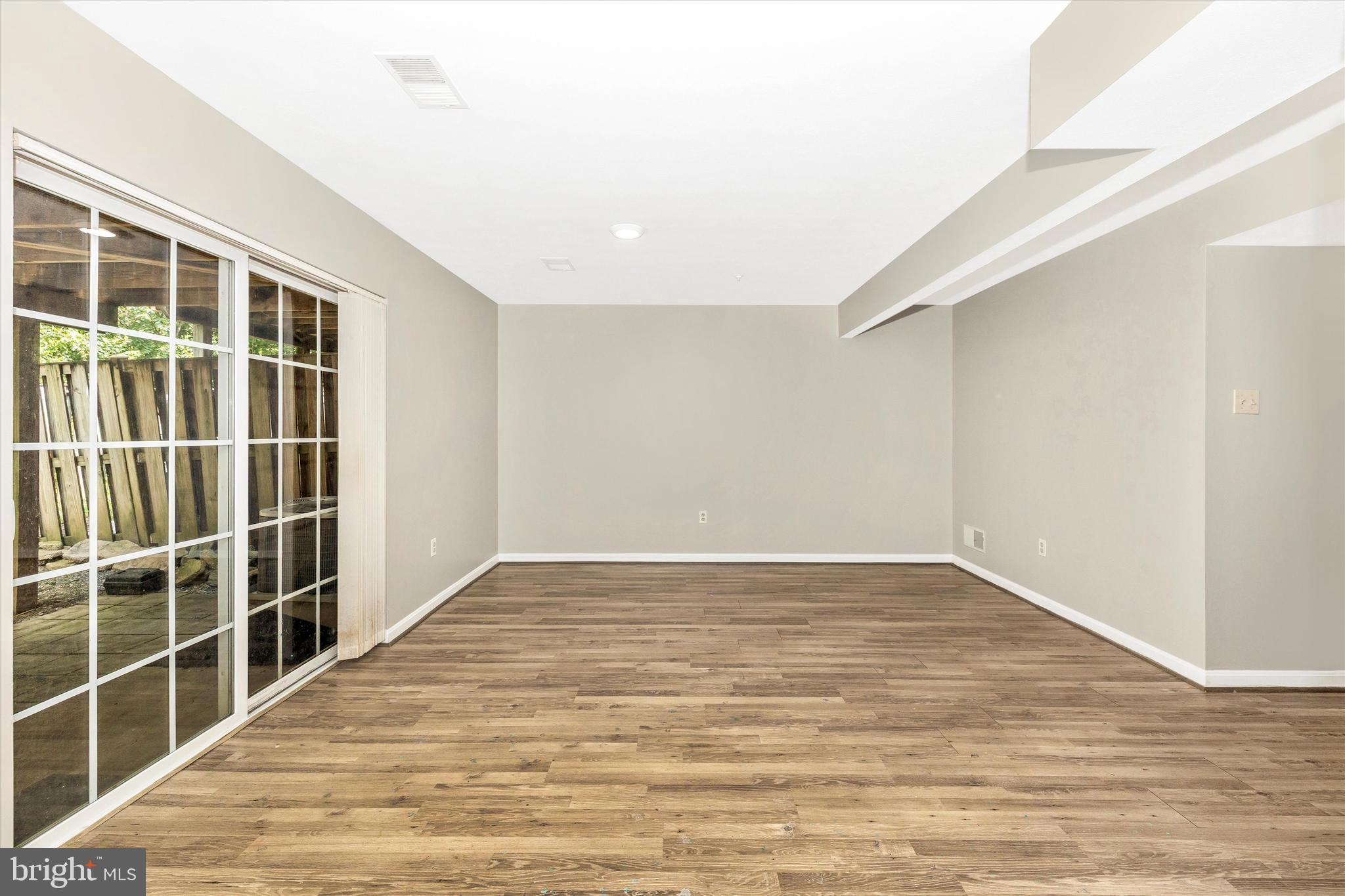 NEW MARKET WEST - Residential