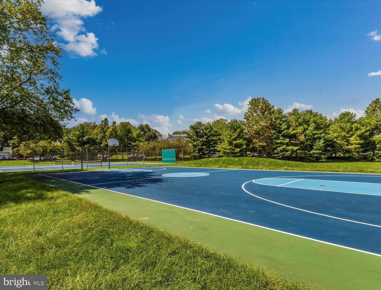 NEW MARKET WEST - Residential