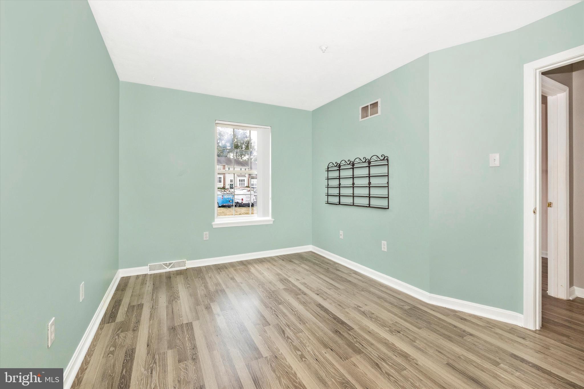 NEW MARKET WEST - Residential