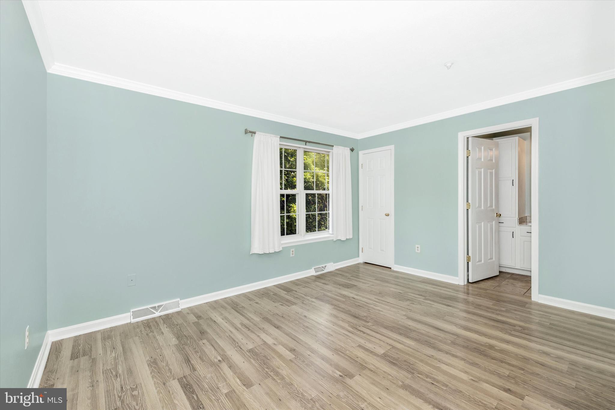 NEW MARKET WEST - Residential