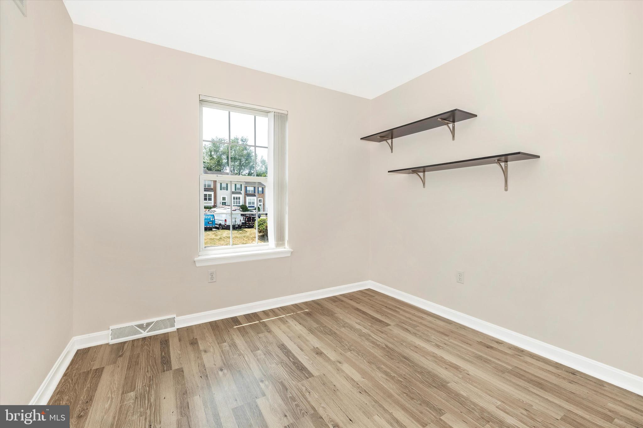 NEW MARKET WEST - Residential