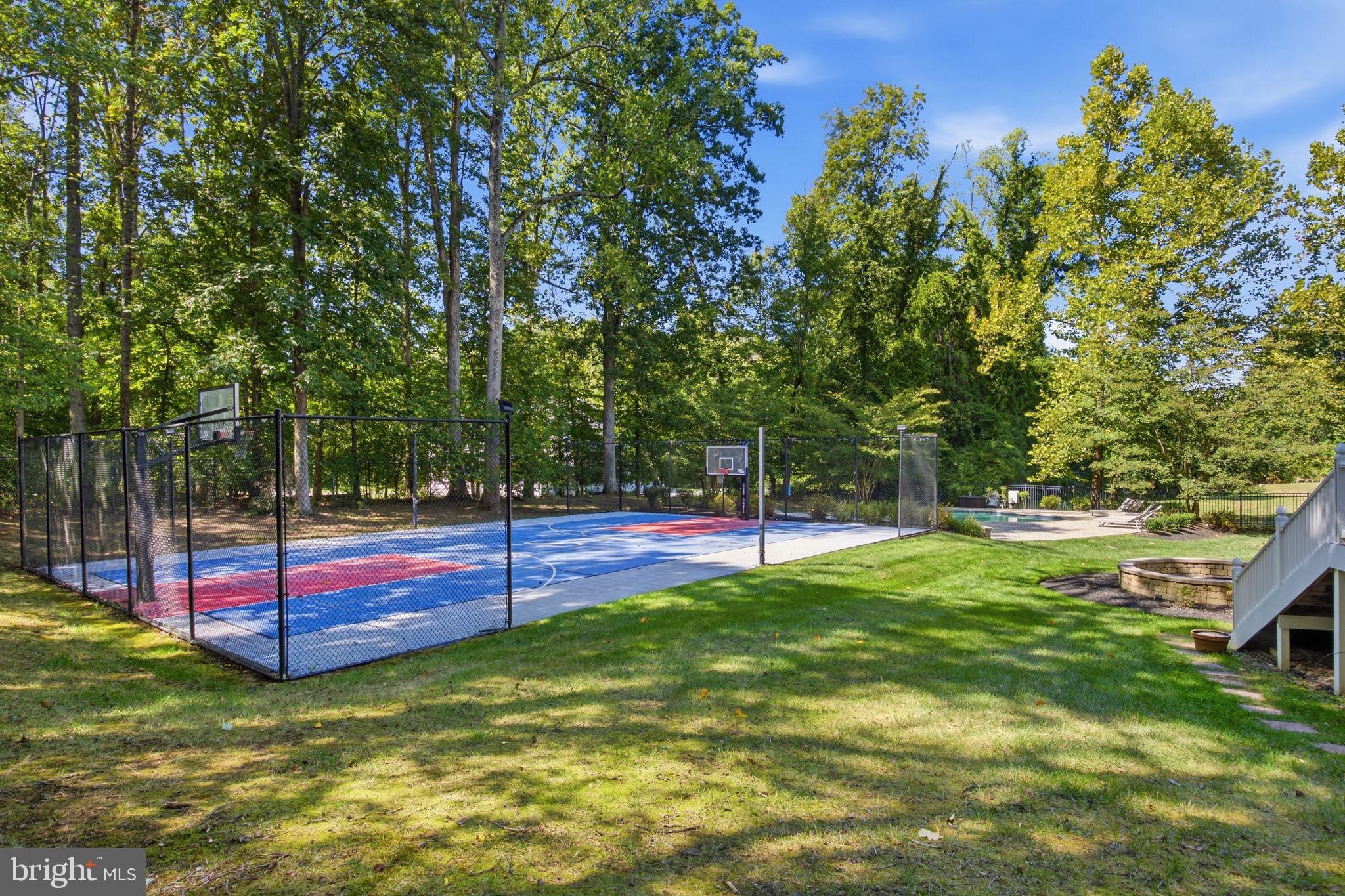 14401 DARREN COURT