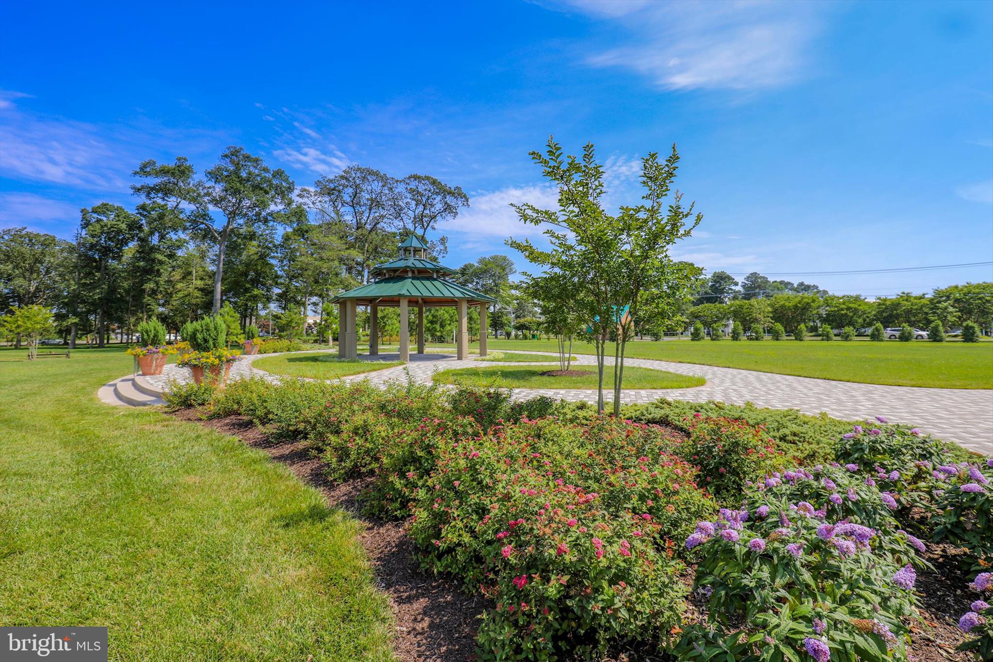 PLANTATION PARK - Residential